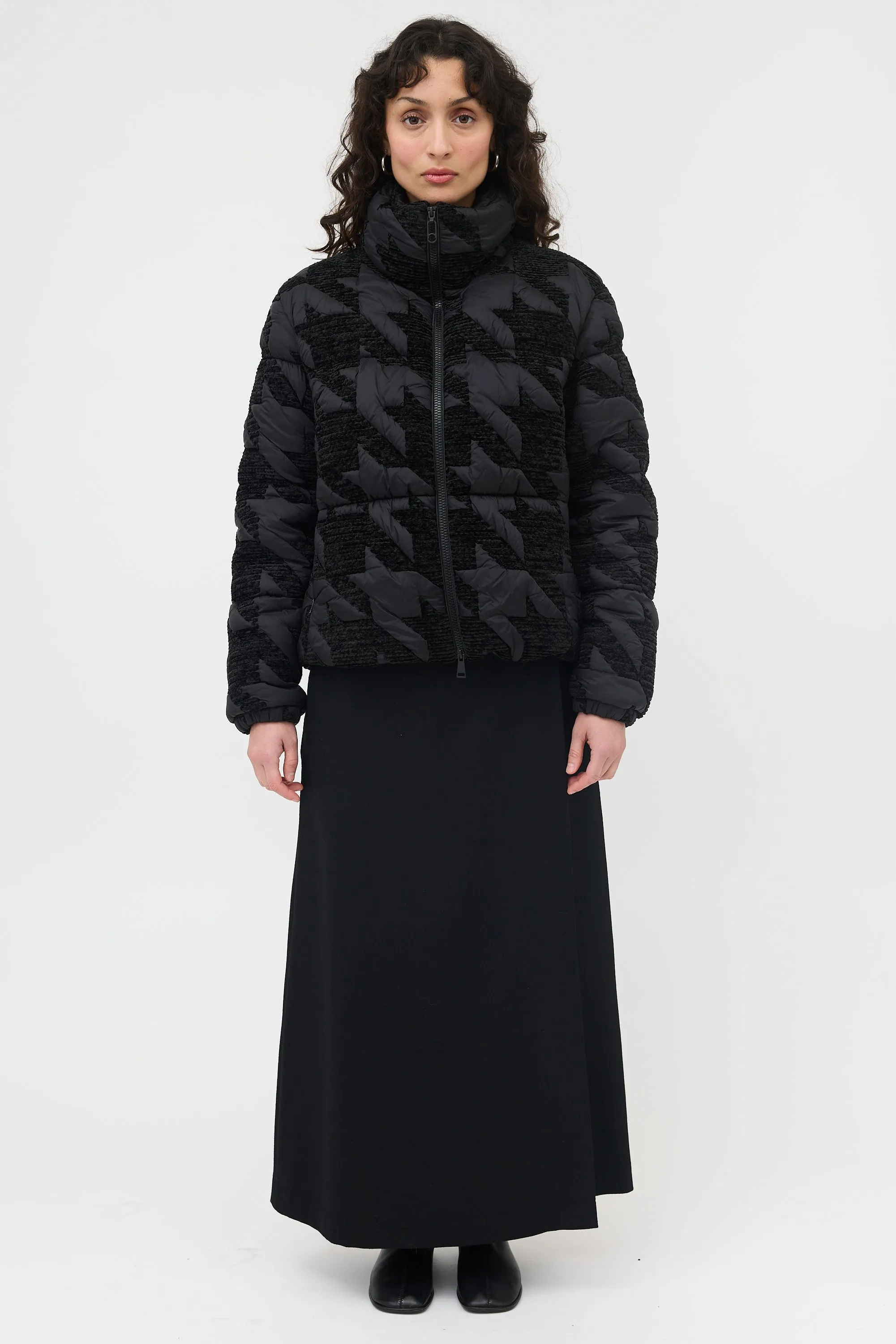 Down Evandra Puffer Jacket sold by VSP Consignment product image thumbnail 2