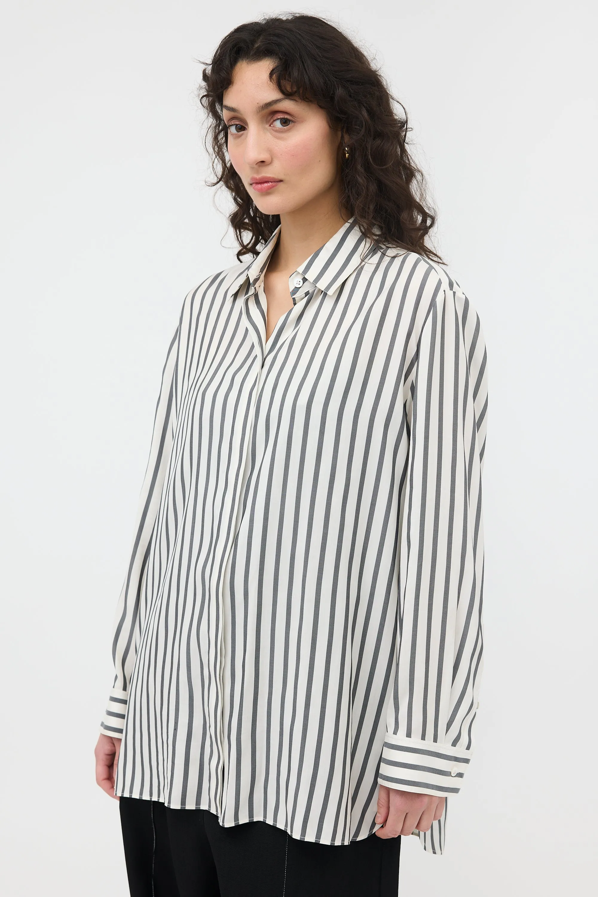 Silk Striped Big Sisea Shirt sold by VSP Consignment product image thumbnail 3