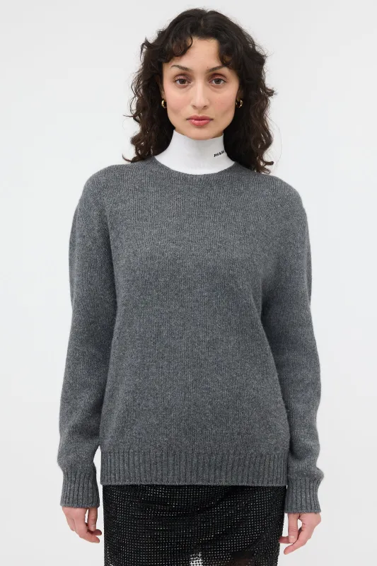 Fall 2022 Logo Wool Sweater sold by VSP Consignment