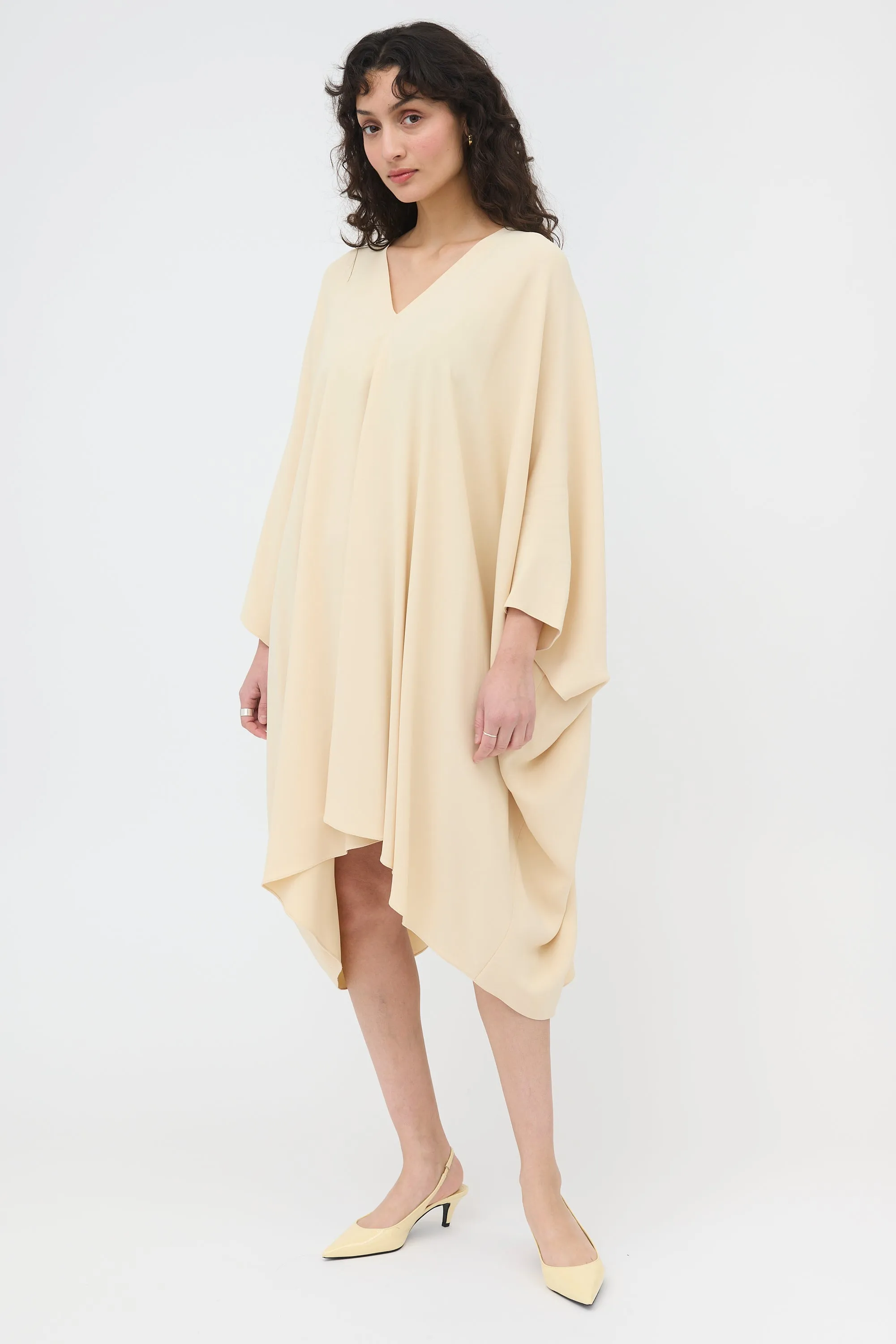 Crepe Iona Dress sold by VSP Consignment product image thumbnail 3