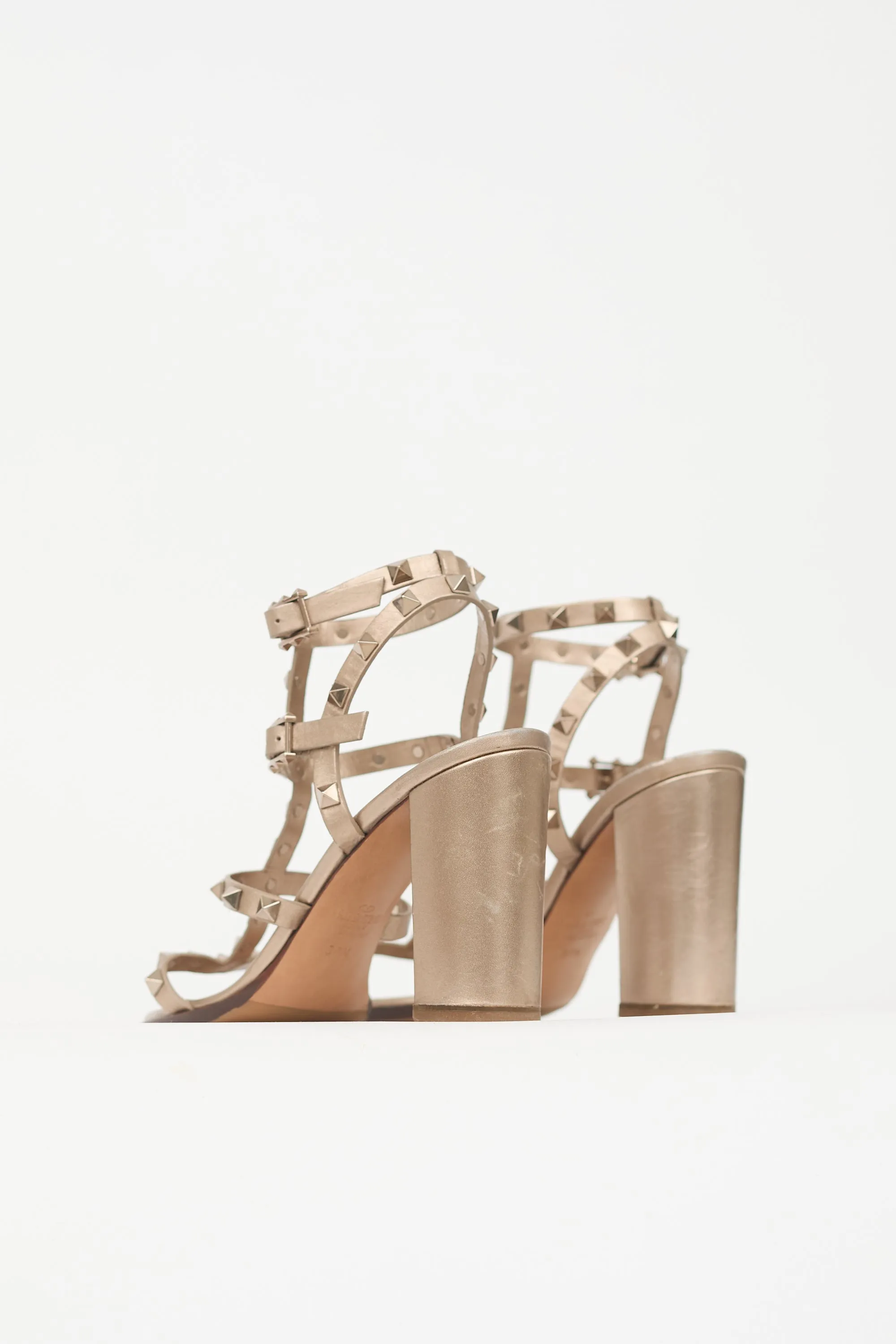 Metallic Leather Rockstud Sandal sold by VSP Consignment product image thumbnail 4