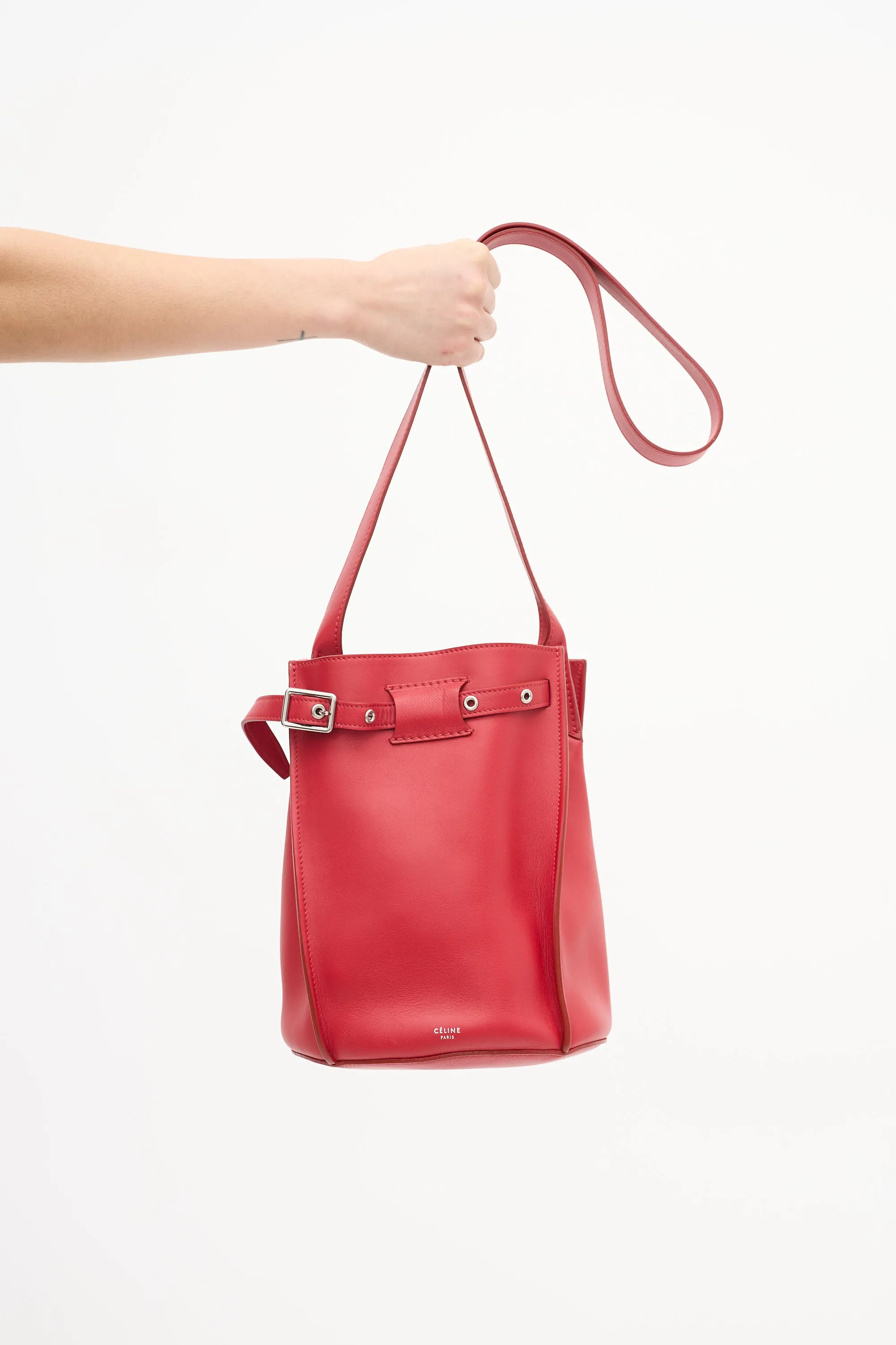 2017 Leather Big Bucket Bag sold by VSP Consignment