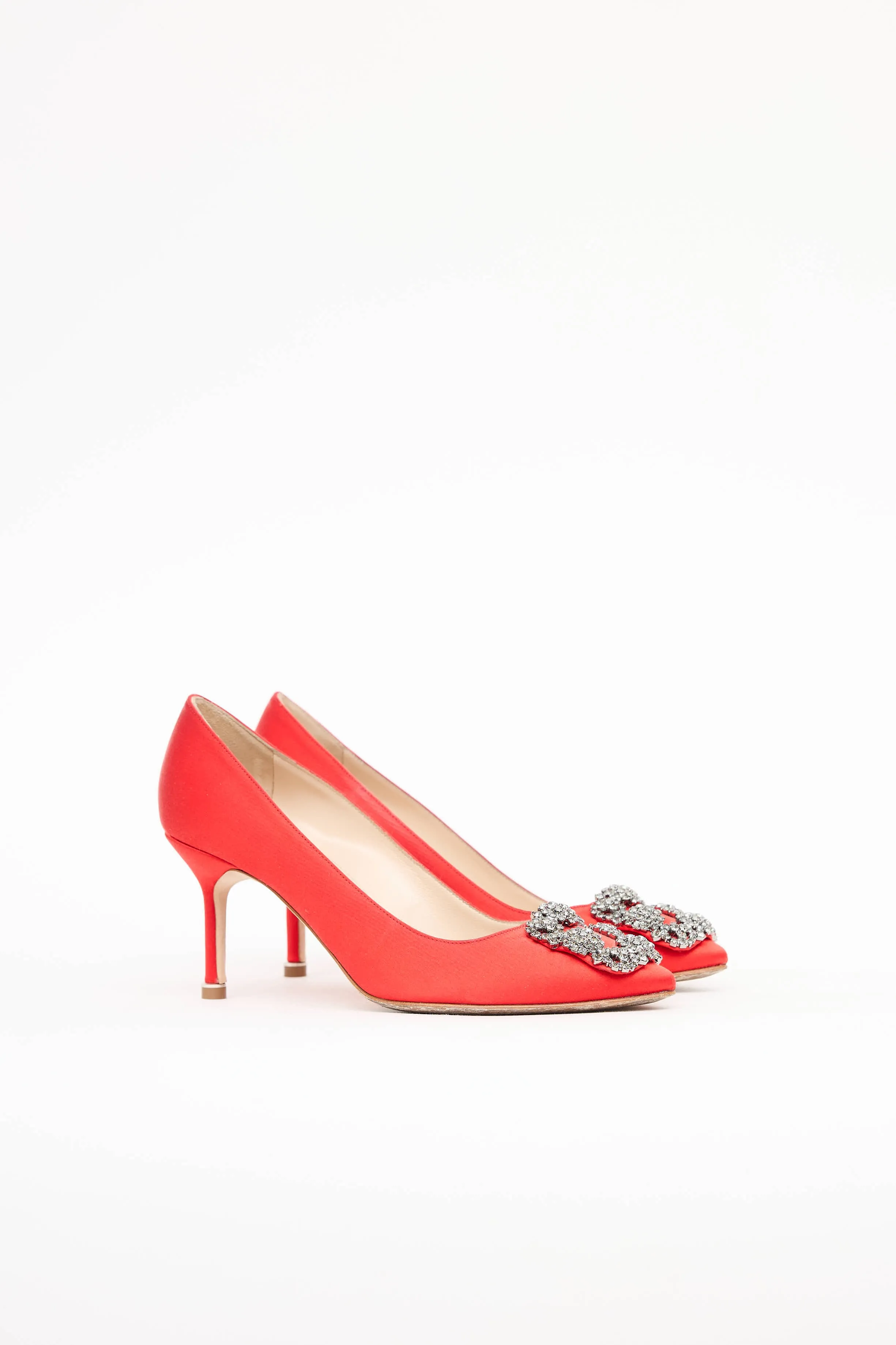 Satin Hangisi Pump sold by VSP Consignment product image thumbnail 2