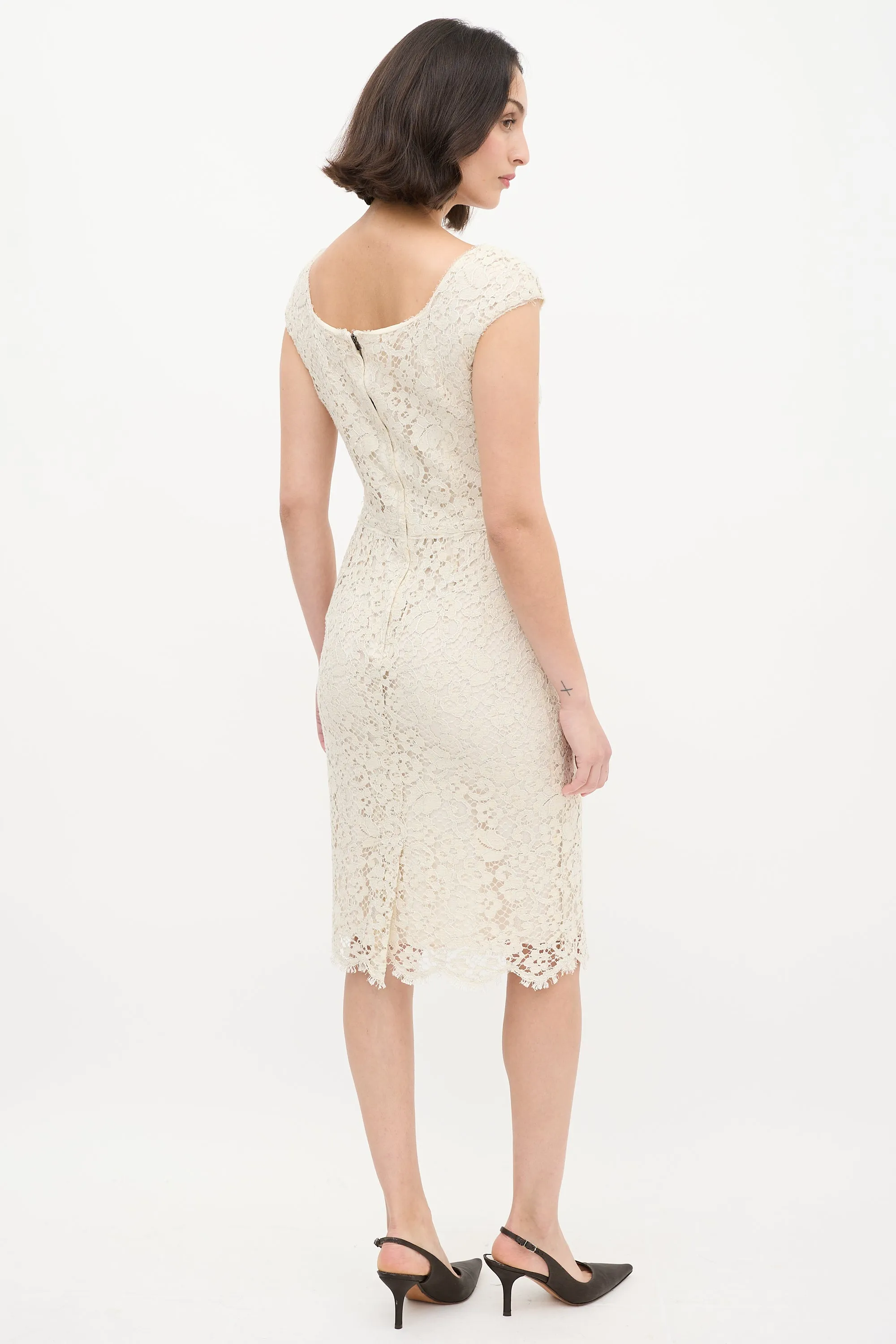 Floral Lace Overlay Sheath Dress sold by VSP Consignment product image thumbnail 5