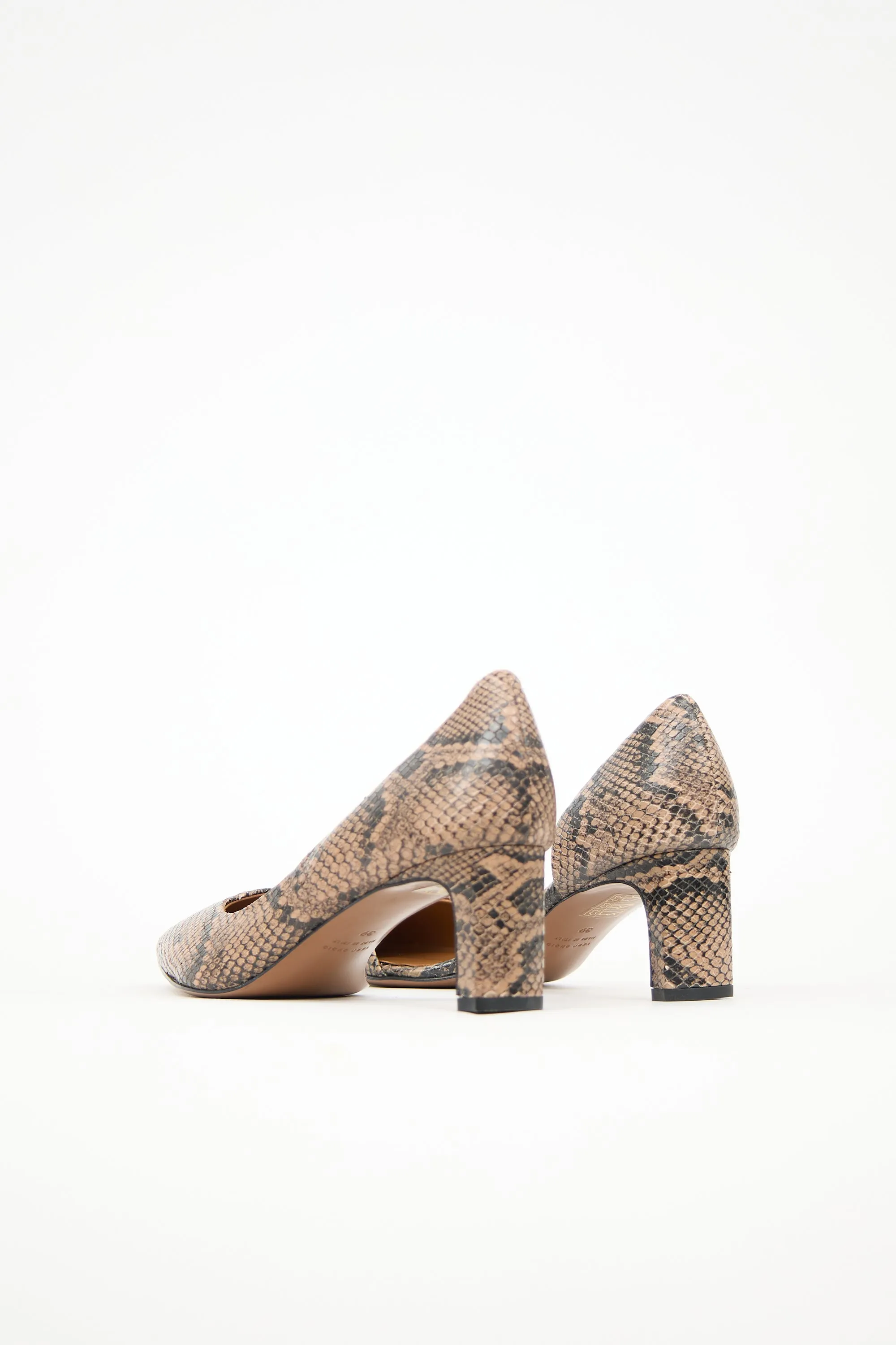 Embossed Leather Carmiano Pump sold by VSP Consignment product image thumbnail 4