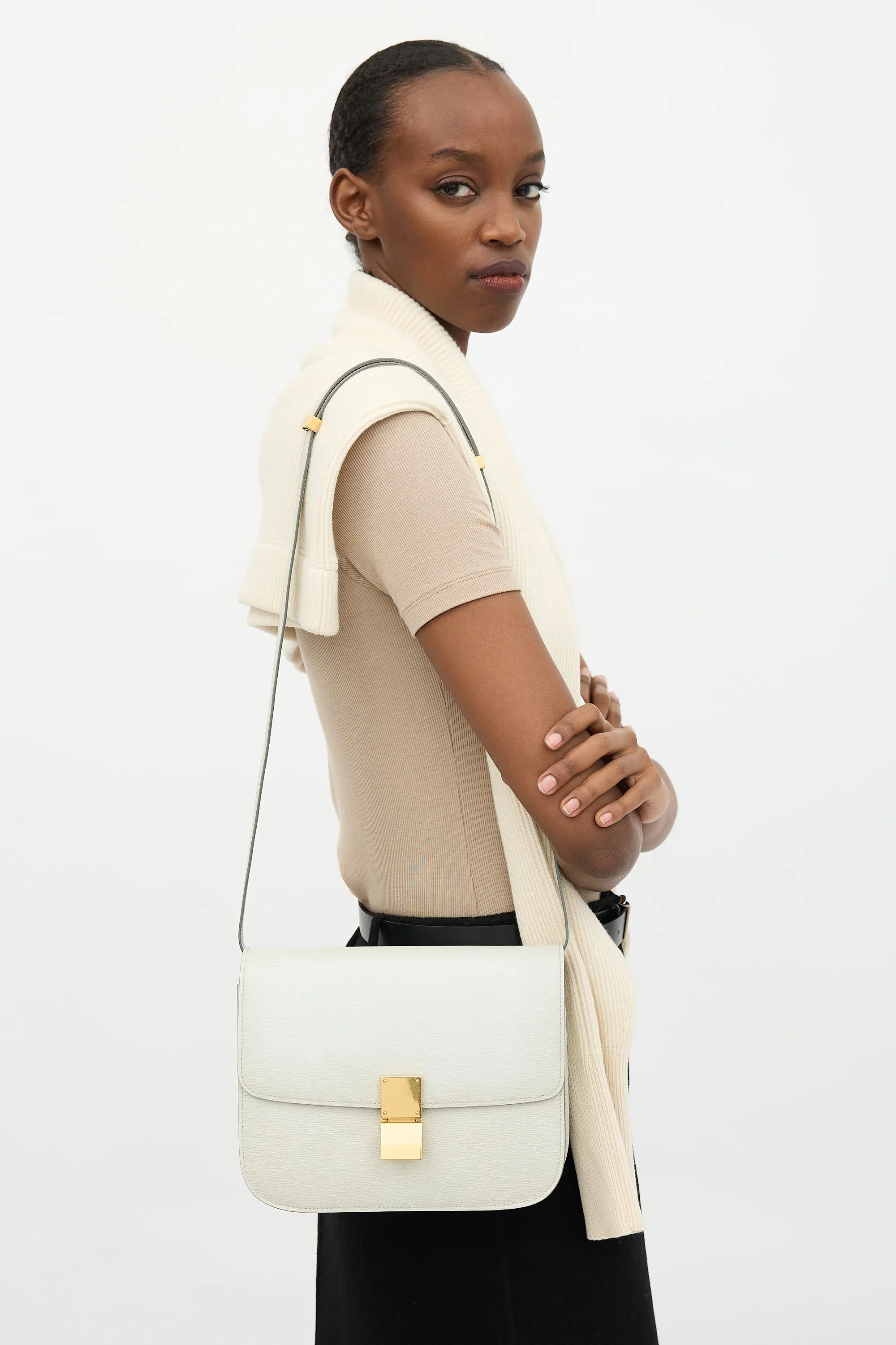 2016 Leather Medium Box Bag sold by VSP Consignment product image thumbnail 5