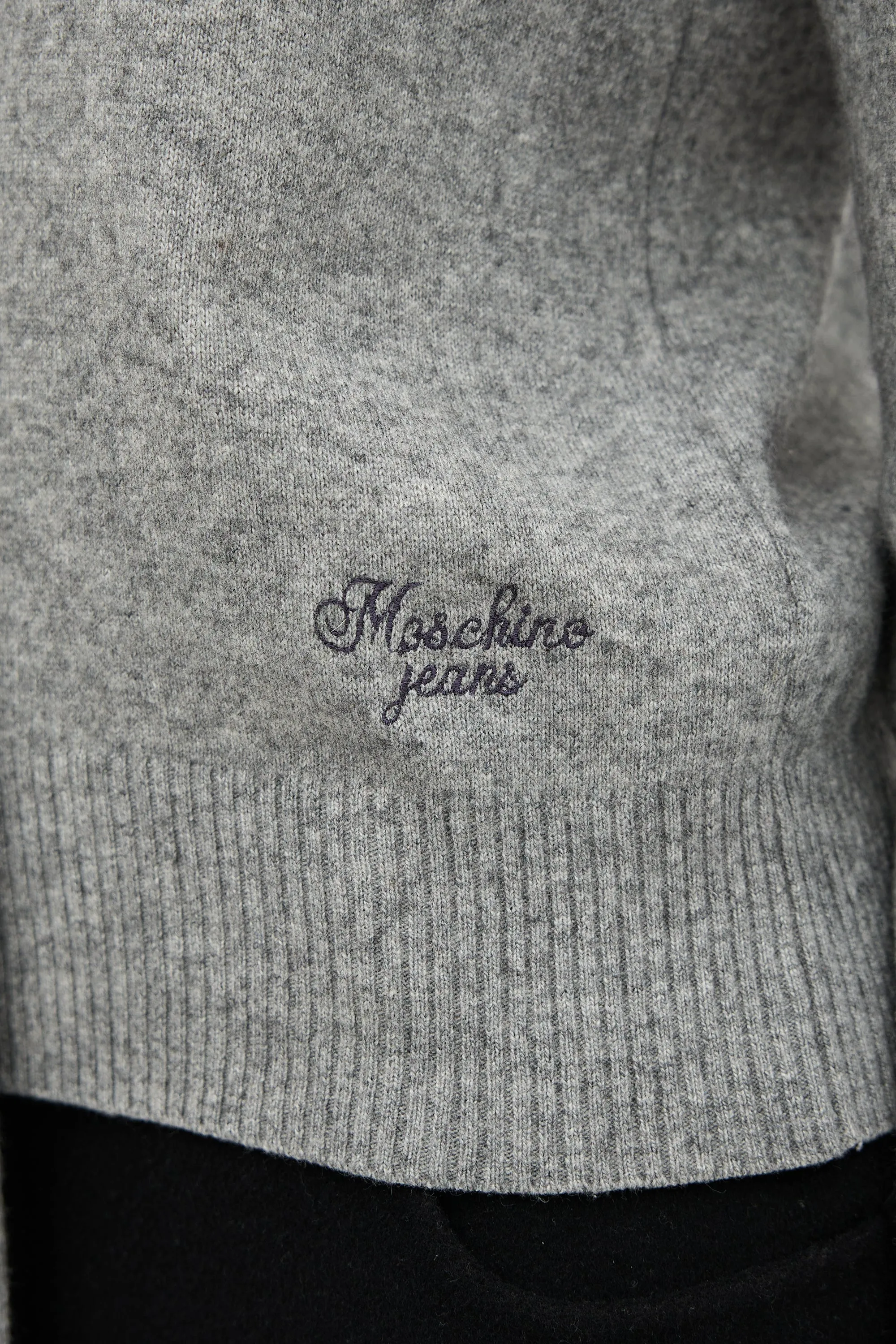 Scarf Sweater sold by VSP Consignment product image thumbnail 5