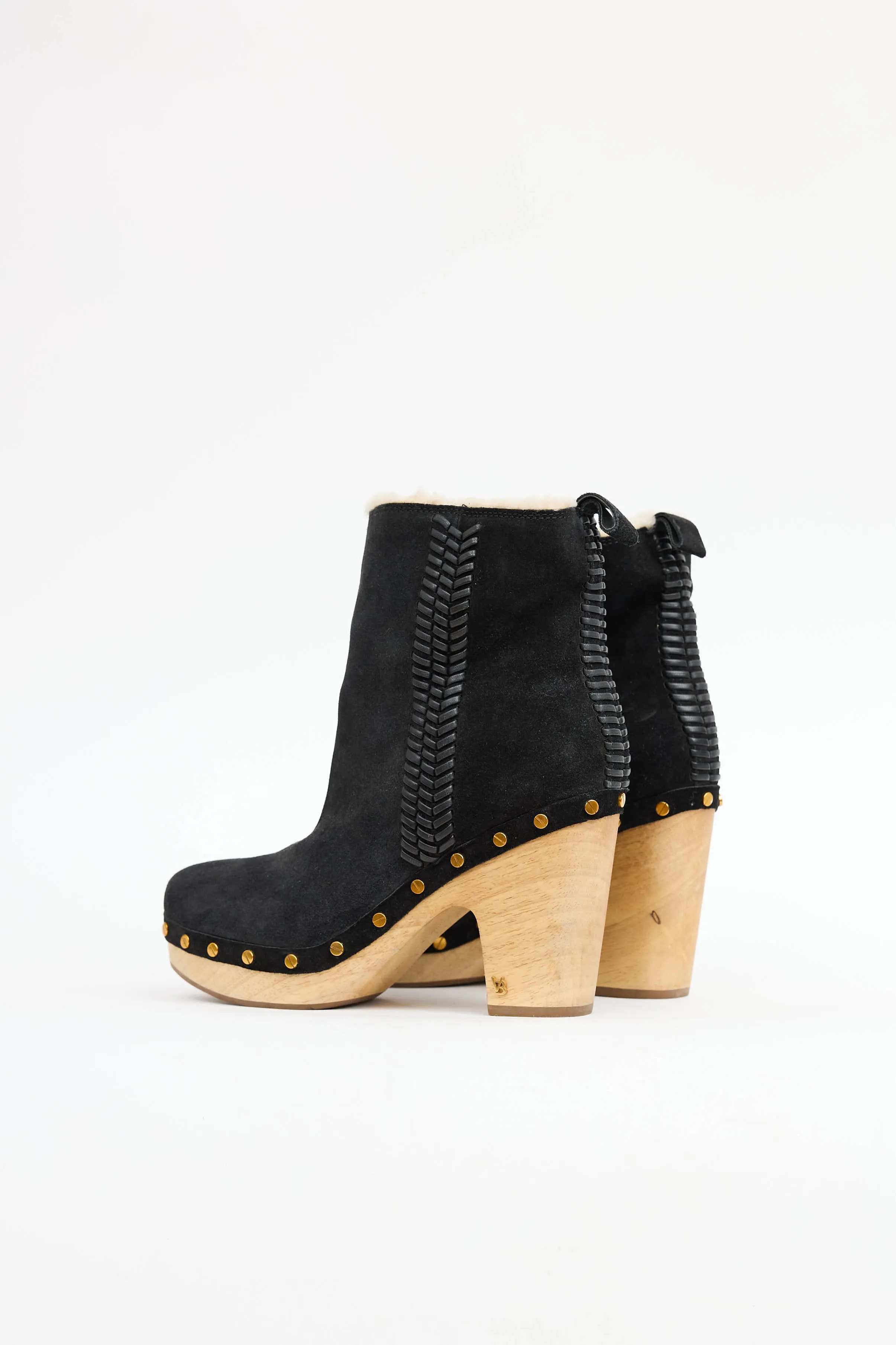 Suede Daxi Boot sold by VSP Consignment product image thumbnail 4