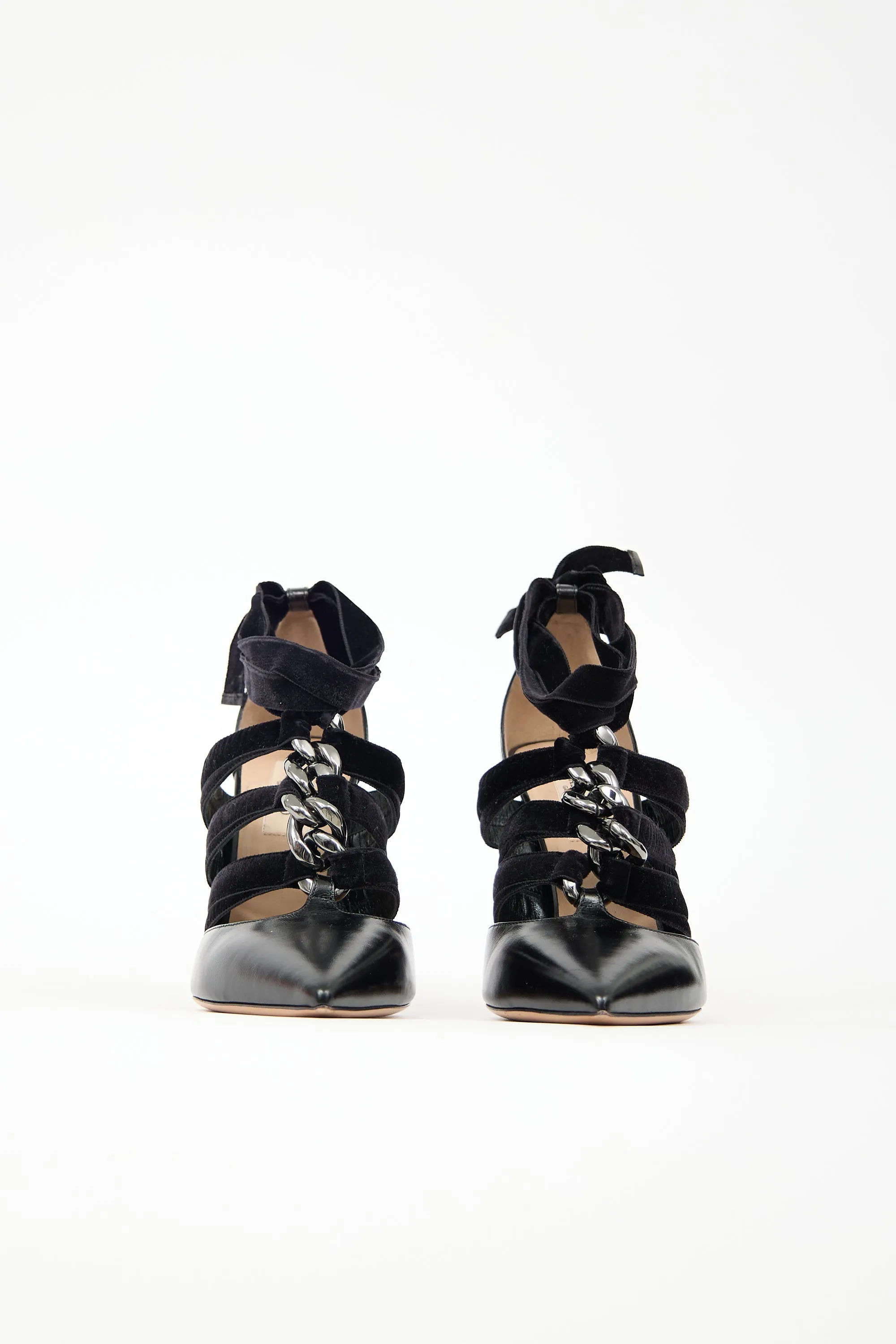 Leather & Velvet Pump sold by VSP Consignment product image thumbnail 3
