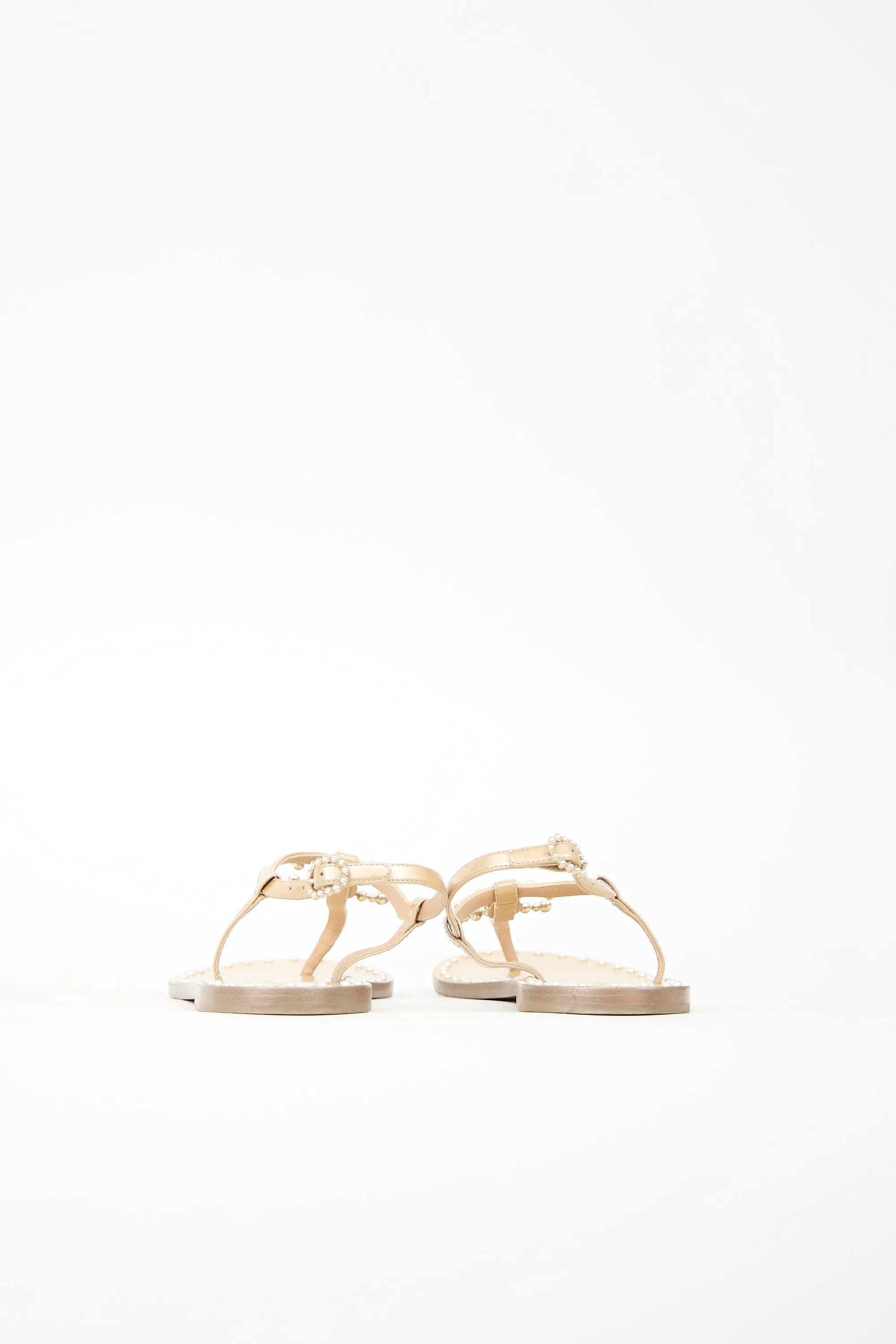 Vernis Pearl CC Sandal sold by VSP Consignment product image thumbnail 4