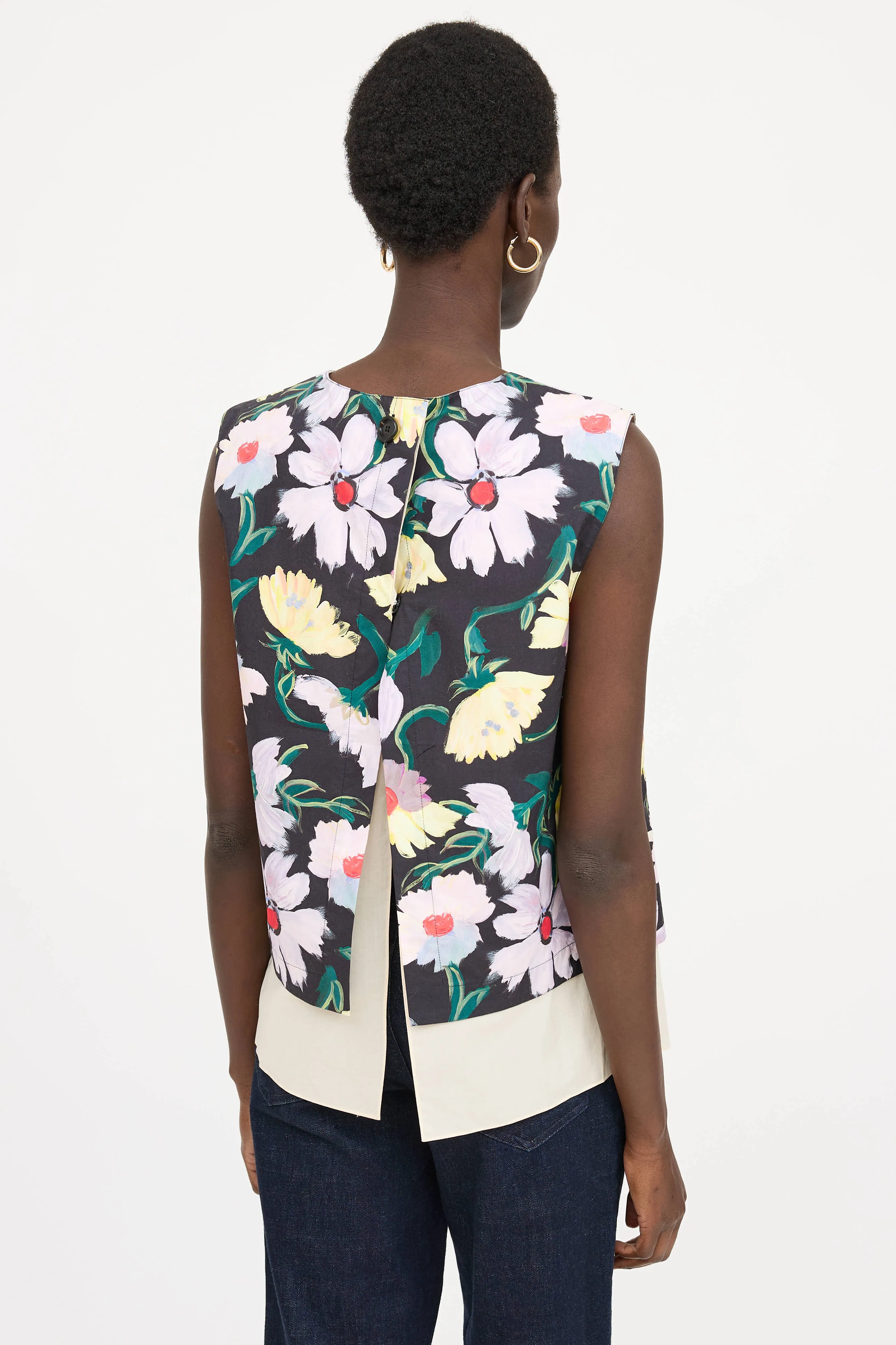 Floral Sleeveless Top sold by VSP Consignment product image thumbnail 4