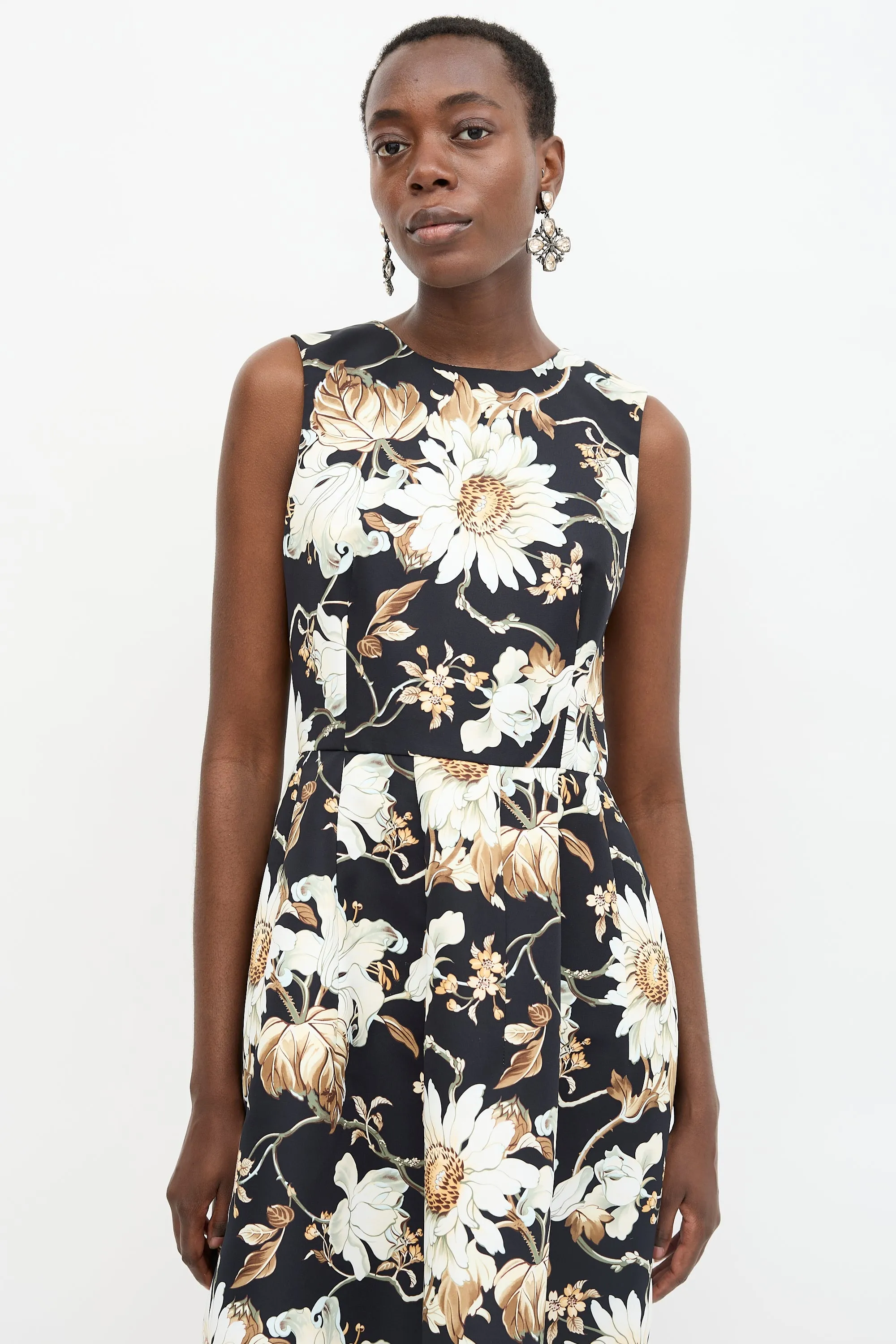 Floral Print Midi Dress sold by VSP Consignment product image thumbnail 2
