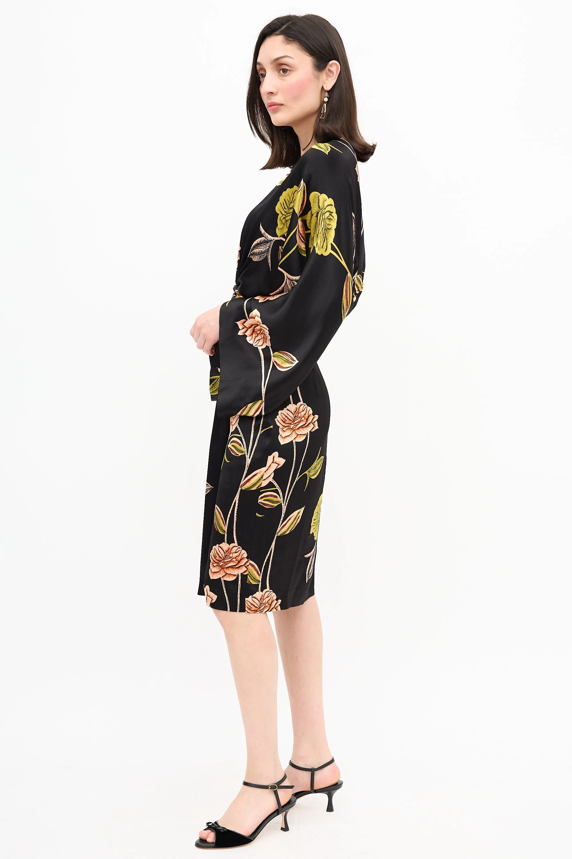 Floral Dress sold by VSP Consignment product image thumbnail 4