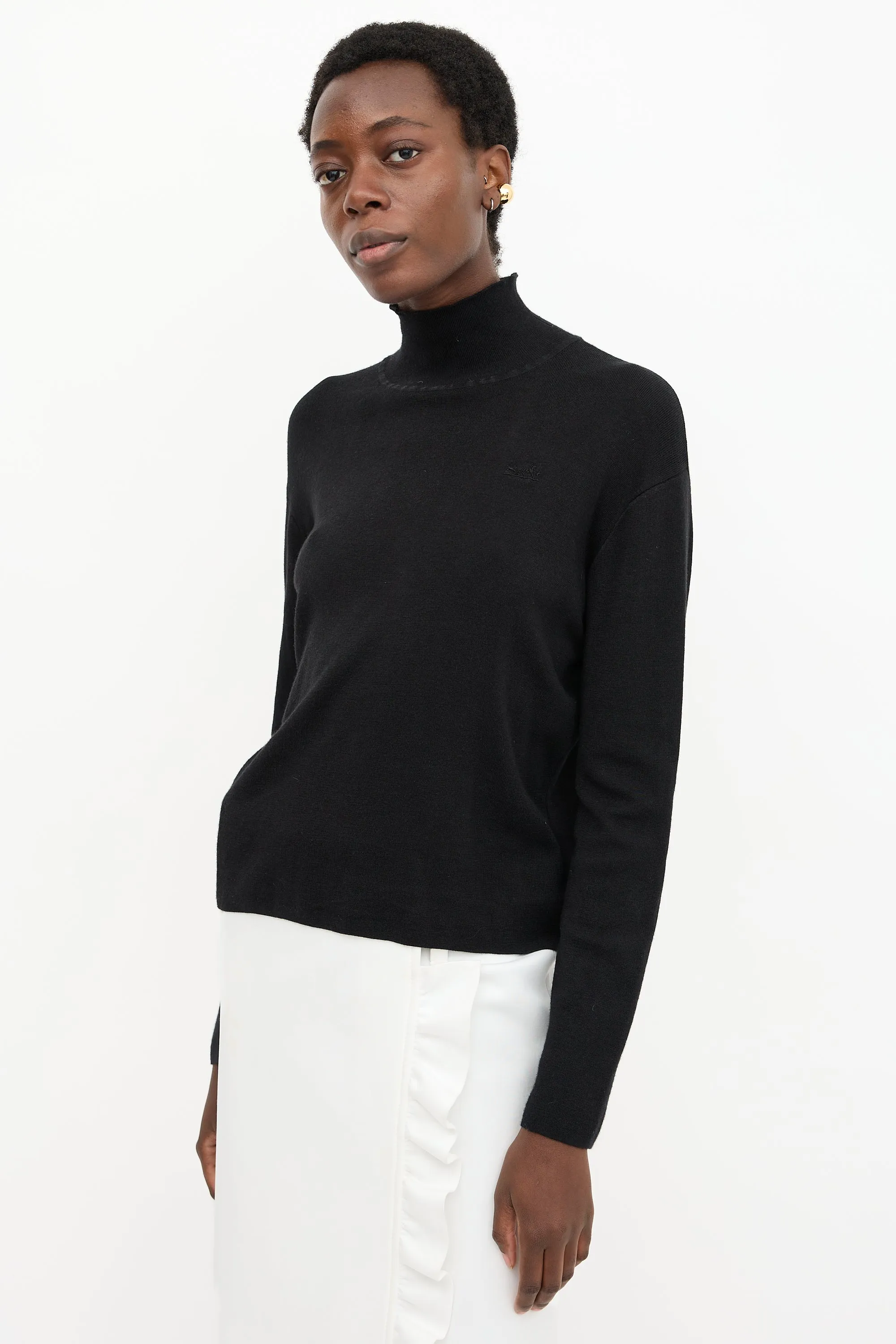 Cashmere & Silk Logo Sweater sold by VSP Consignment product image thumbnail 4