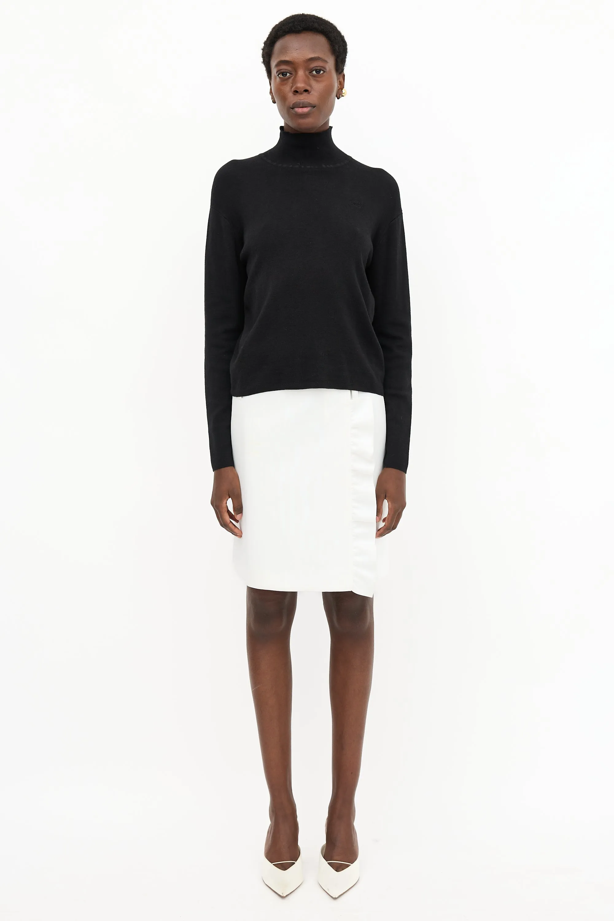 Cashmere & Silk Logo Sweater sold by VSP Consignment product image thumbnail 3