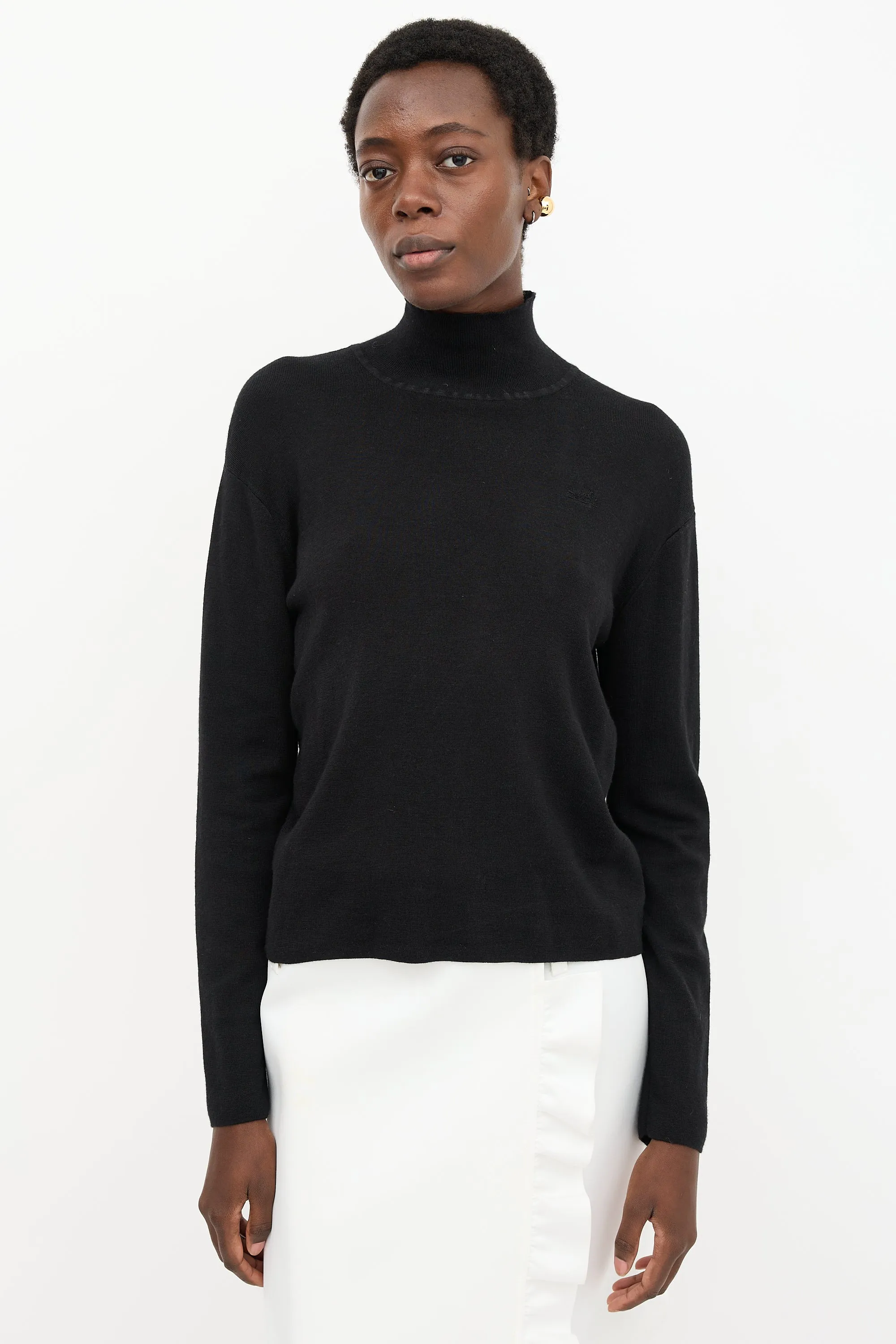 Cashmere & Silk Logo Sweater sold by VSP Consignment