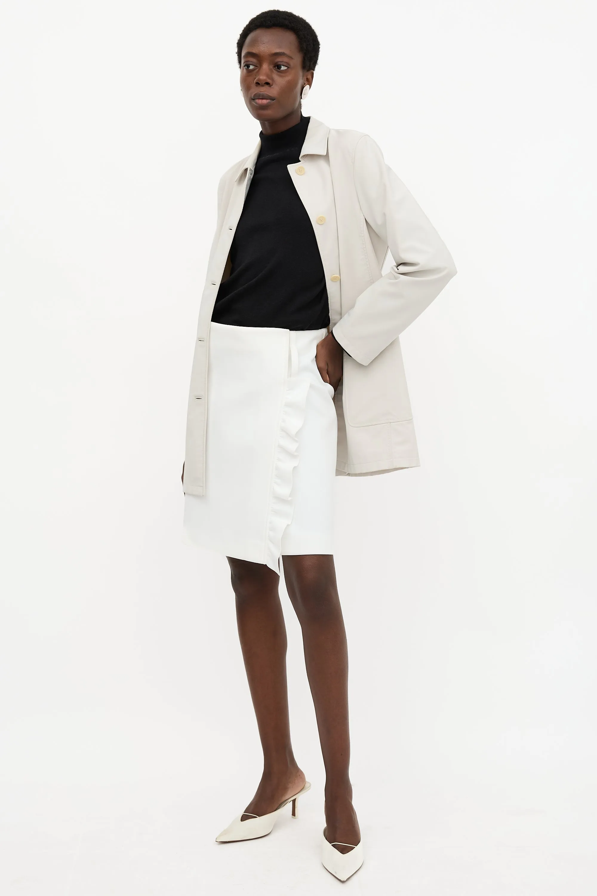 Cruise 2019 Ruffle Wrap Skirt sold by VSP Consignment product image thumbnail 2