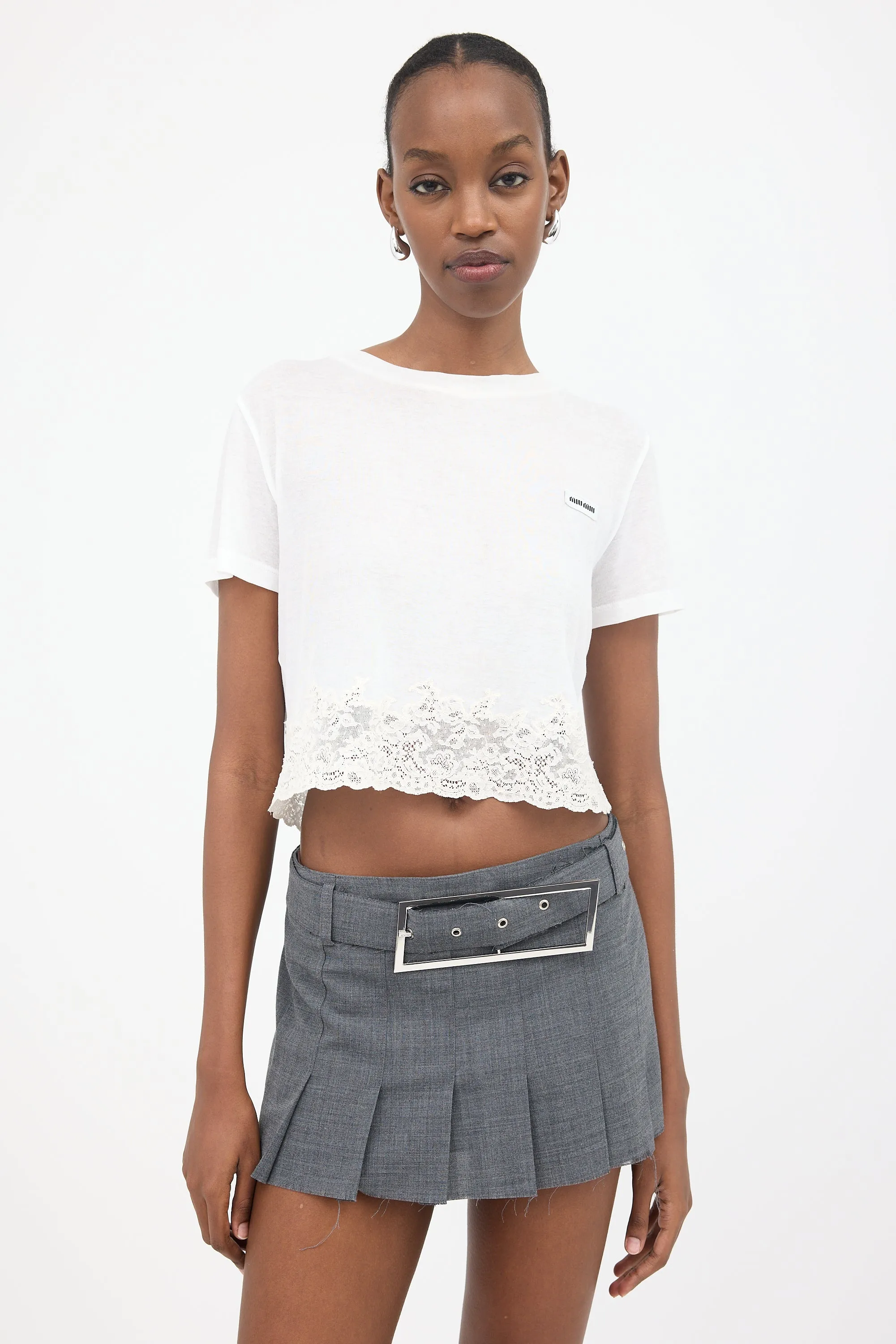 Lace Hem T-Shirt sold by VSP Consignment