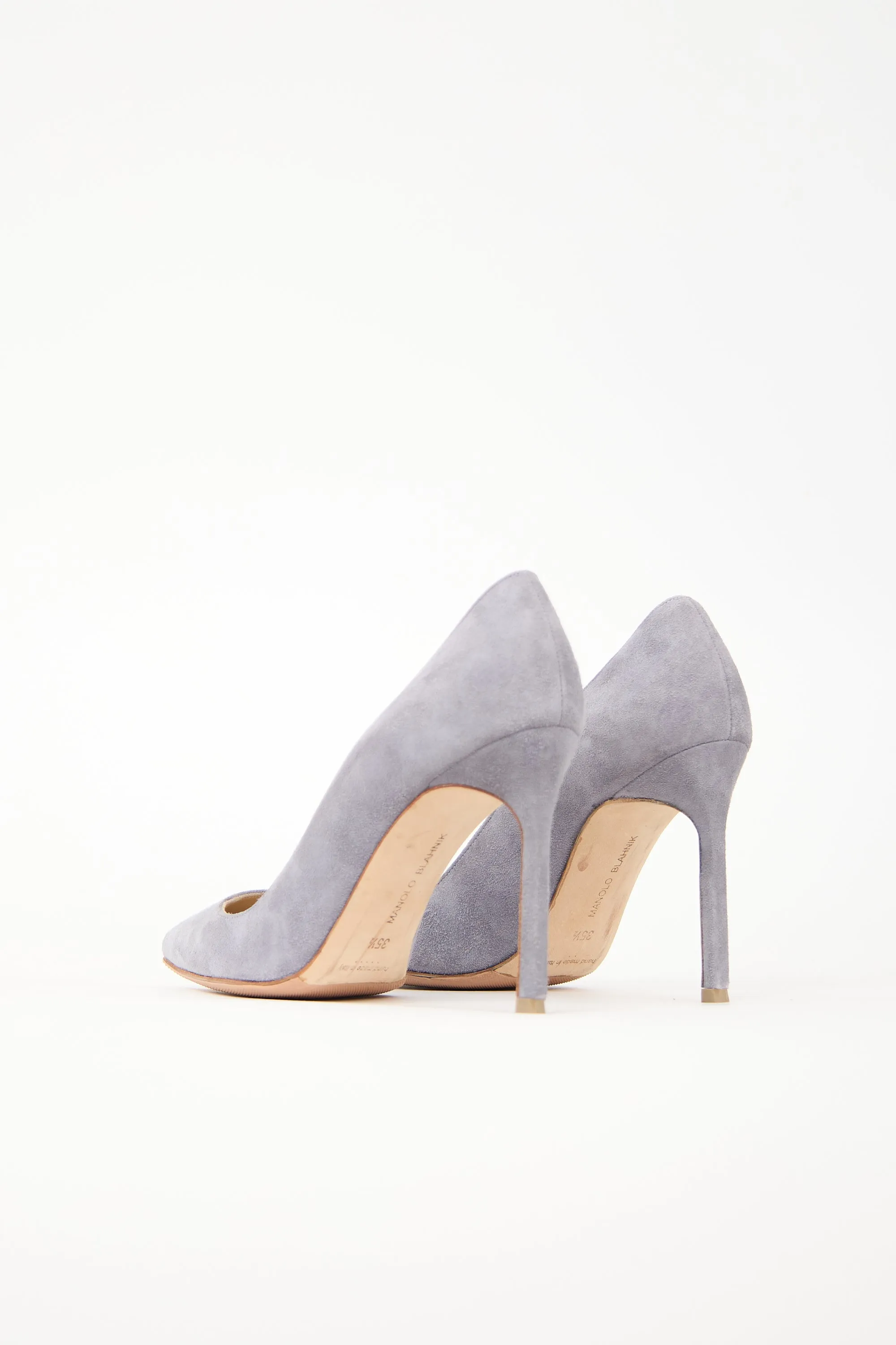 Suede BB Pump sold by VSP Consignment product image thumbnail 4