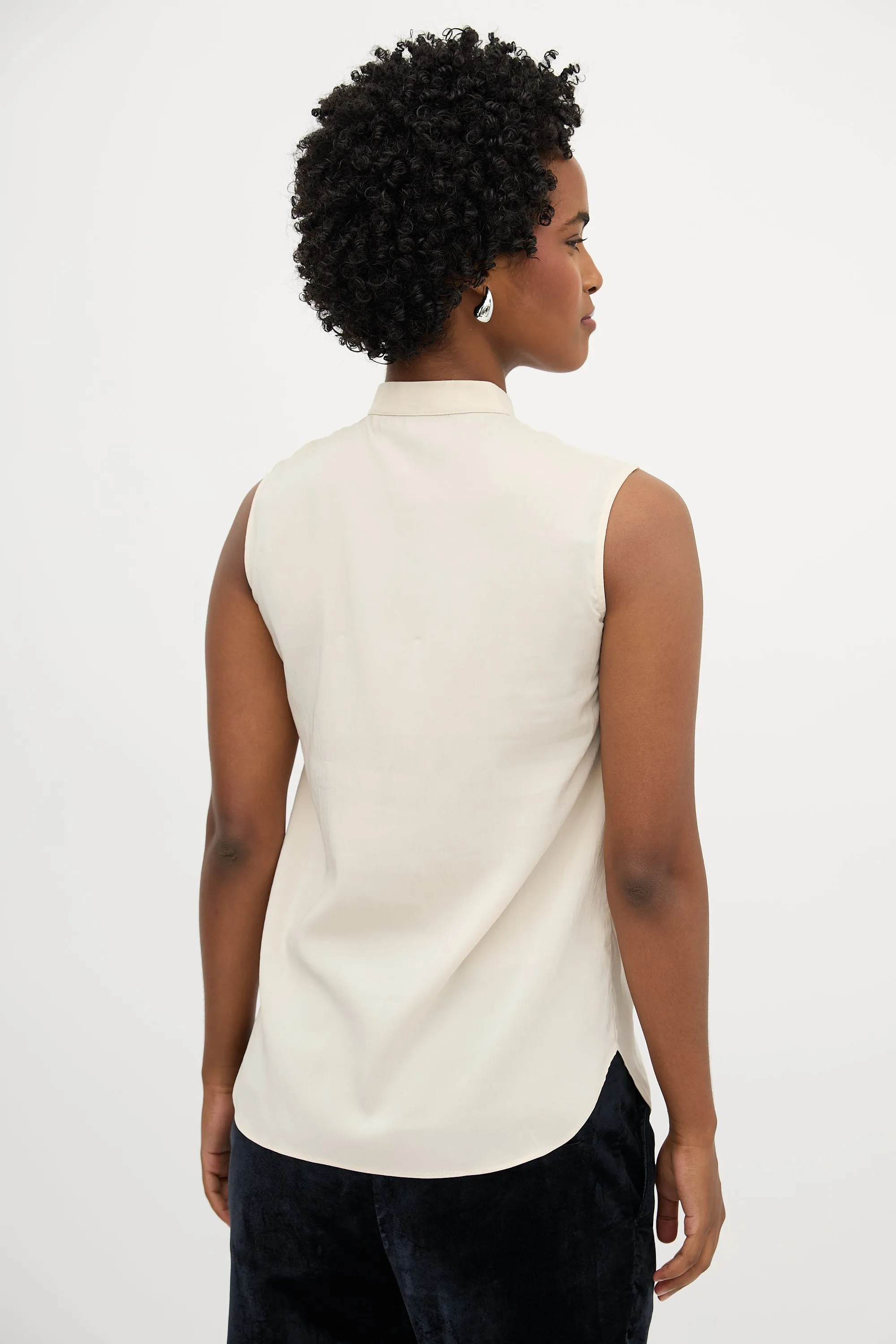 Sleeveless Blouse sold by VSP Consignment product image thumbnail 4