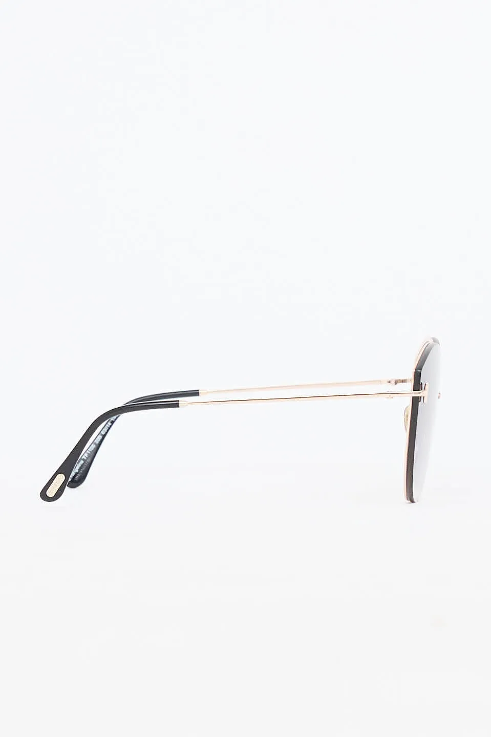 Evangeline Round Sunglasses sold by VSP Consignment product image thumbnail 3