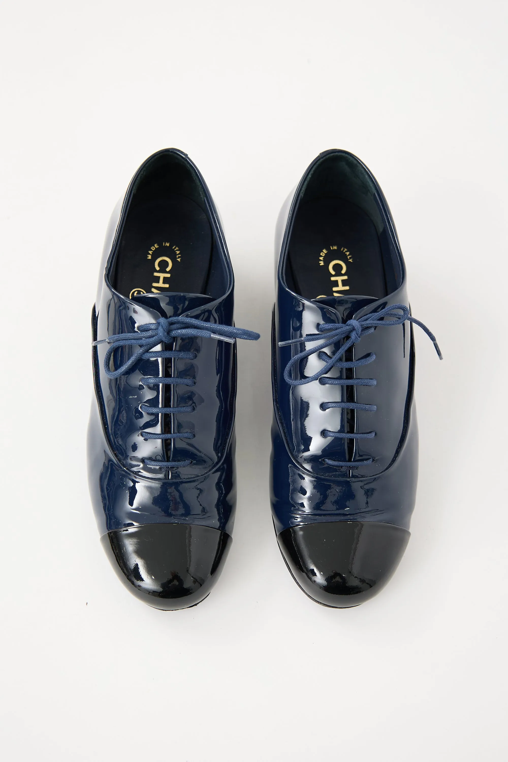 Patent CC Pearl Oxford sold by VSP Consignment product image thumbnail 3