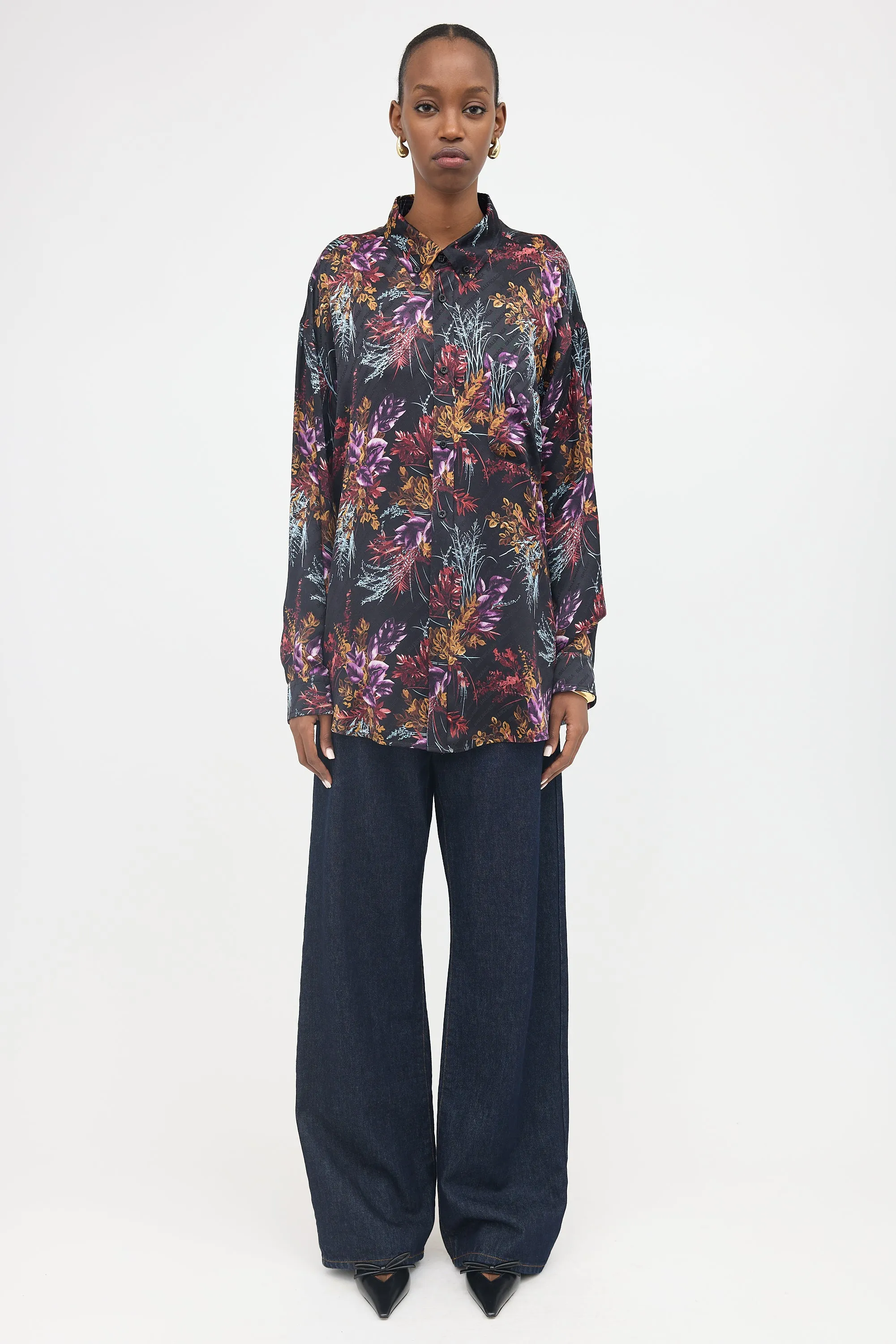 FW 2018 Silk Floral Shirt sold by VSP Consignment product image thumbnail 2