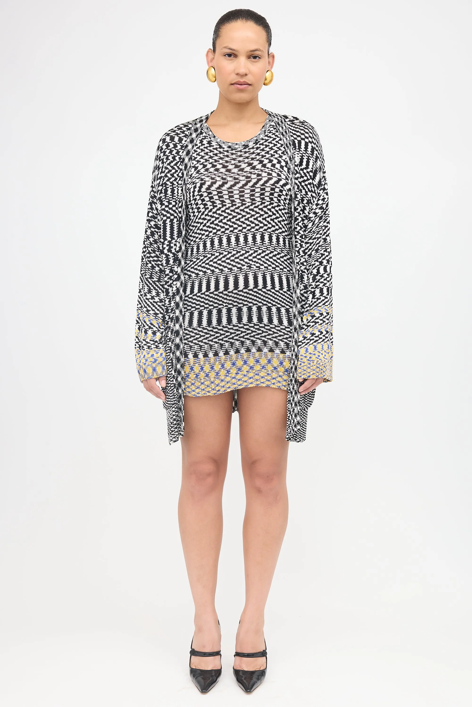 Zigzag Knit Cardigan sold by VSP Consignment product image thumbnail 2
