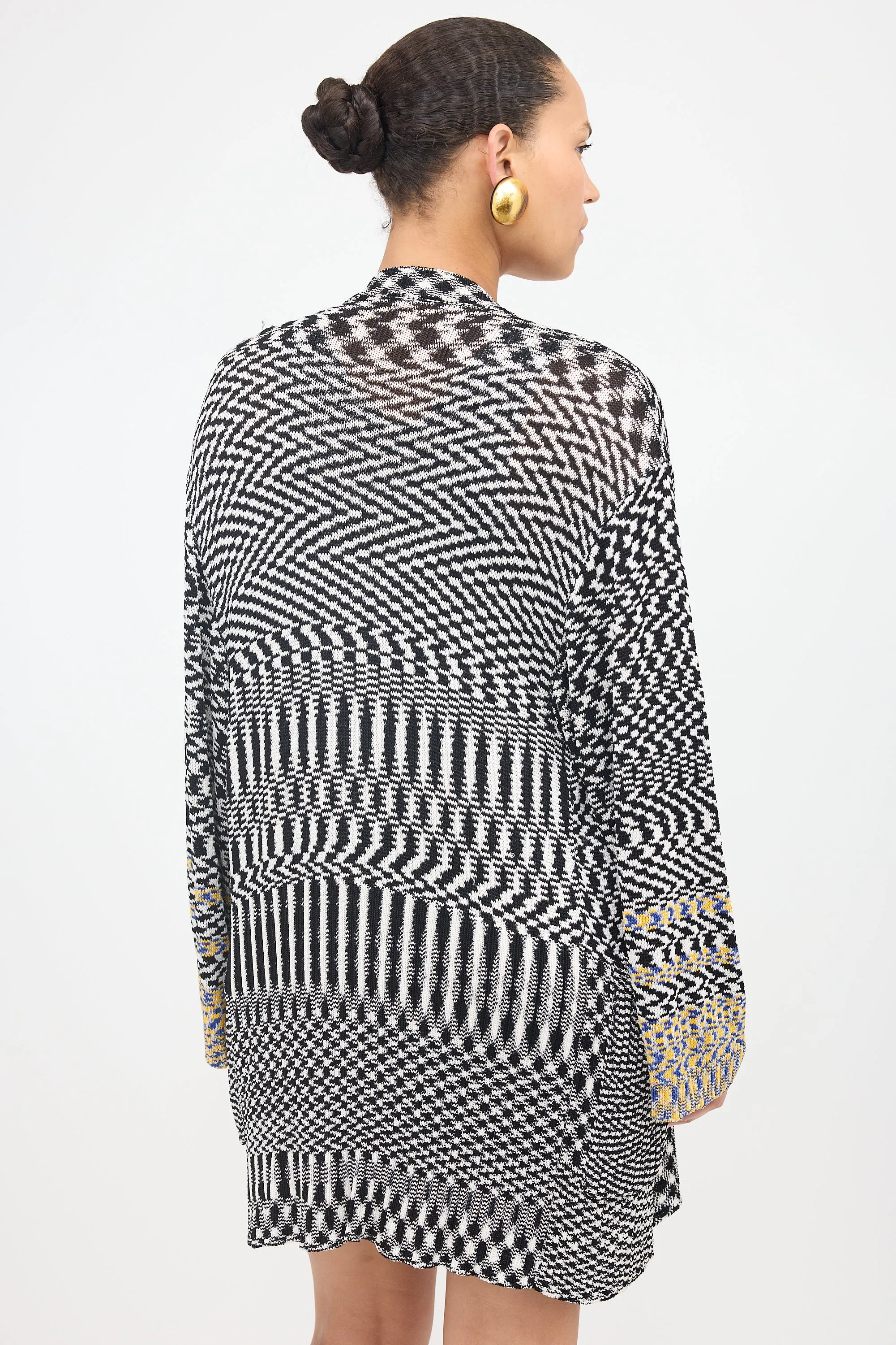 Zigzag Knit Cardigan sold by VSP Consignment product image thumbnail 4