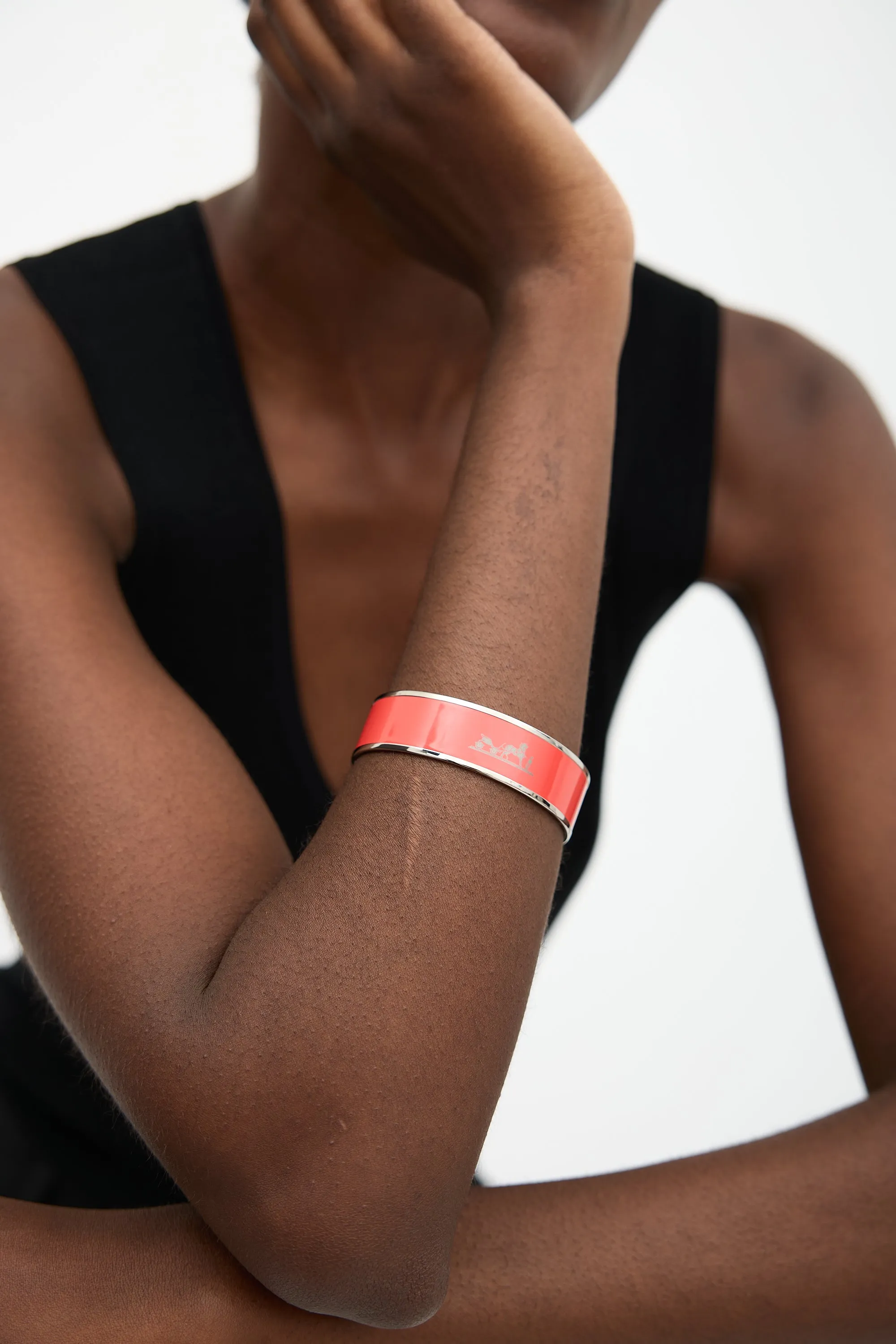 Enamel Calèche Bangle sold by VSP Consignment product image thumbnail 3