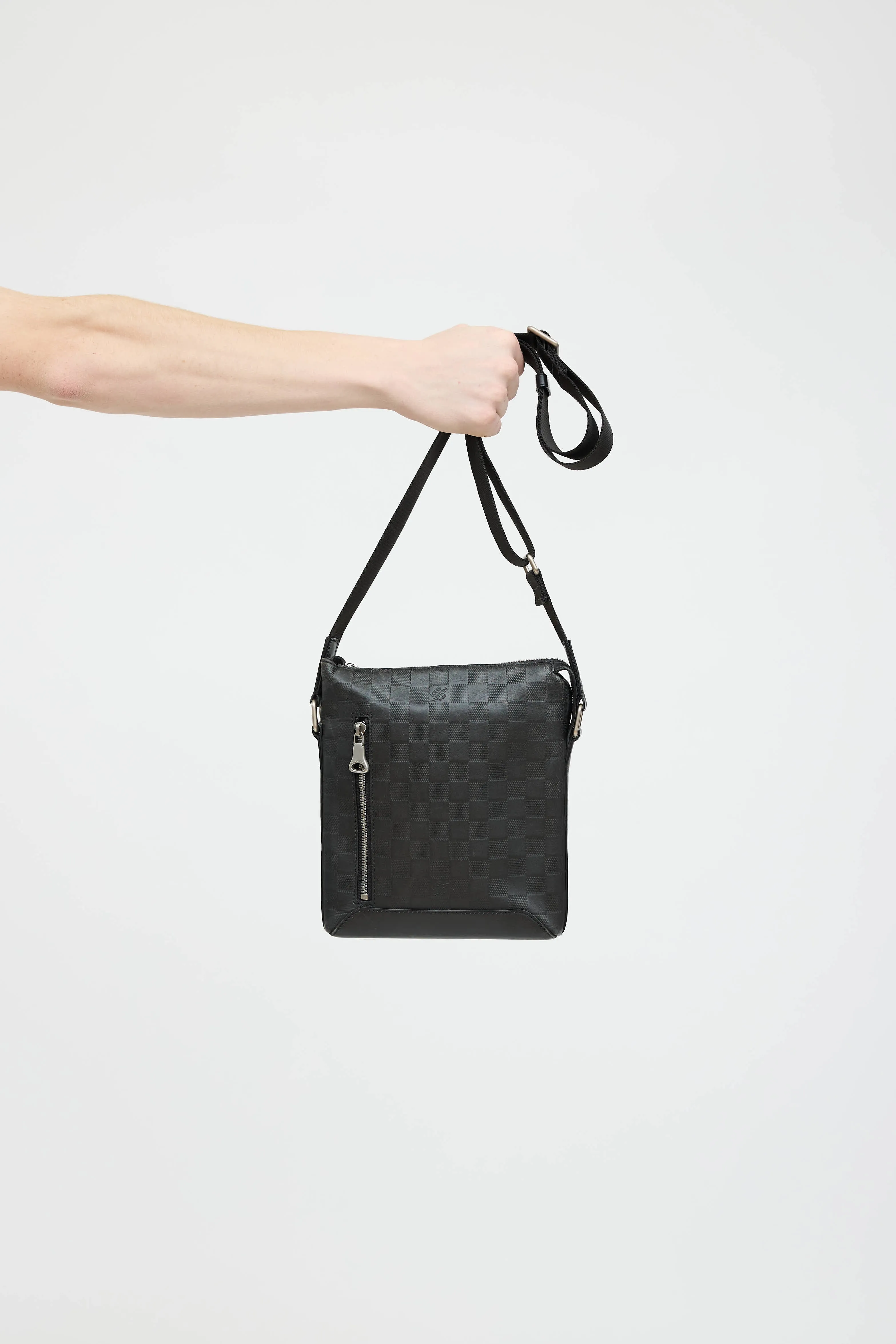 Discovery Messenger Bag sold by VSP Consignment