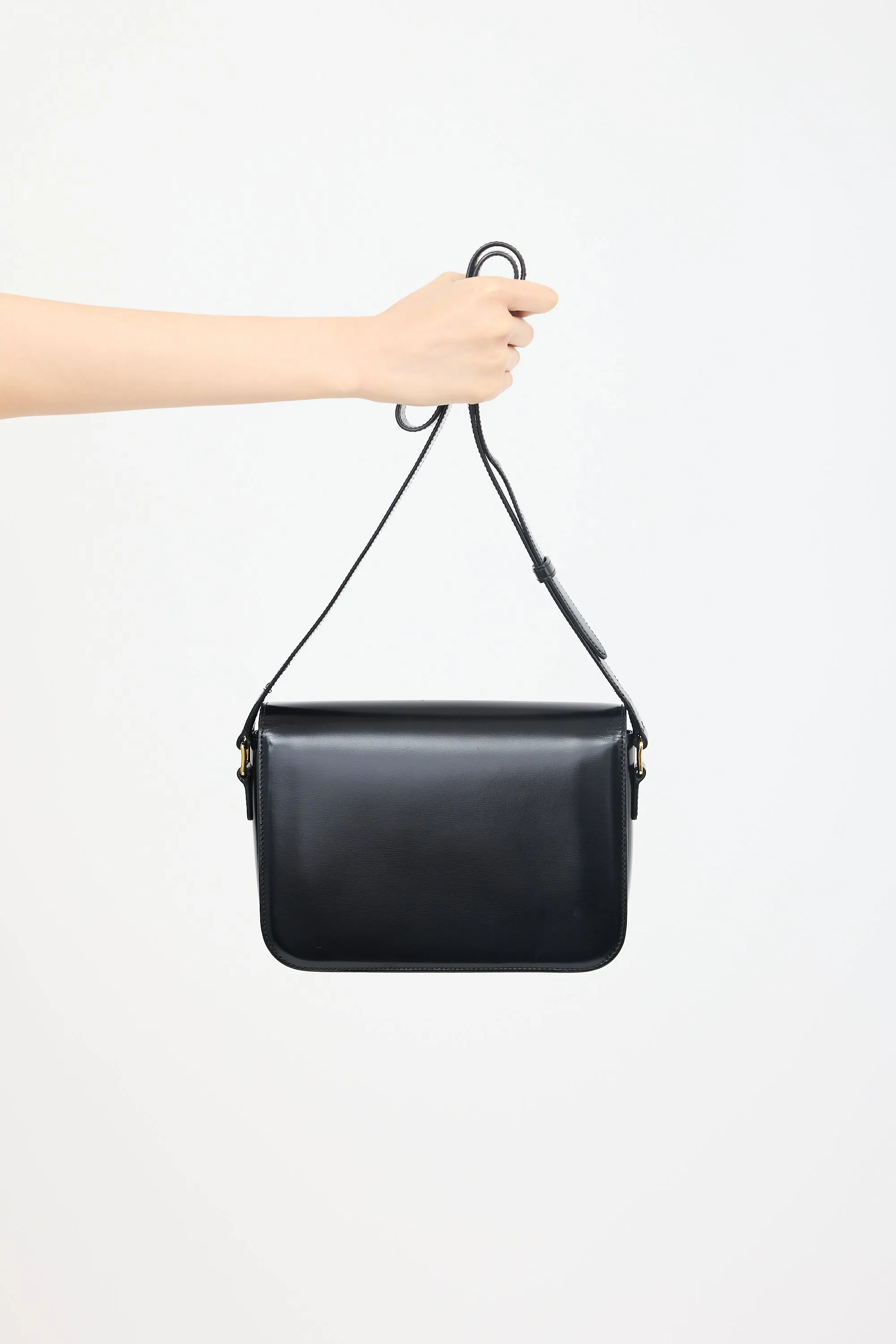 2020 Leather Classique Triomphe Bag sold by VSP Consignment product image thumbnail 3