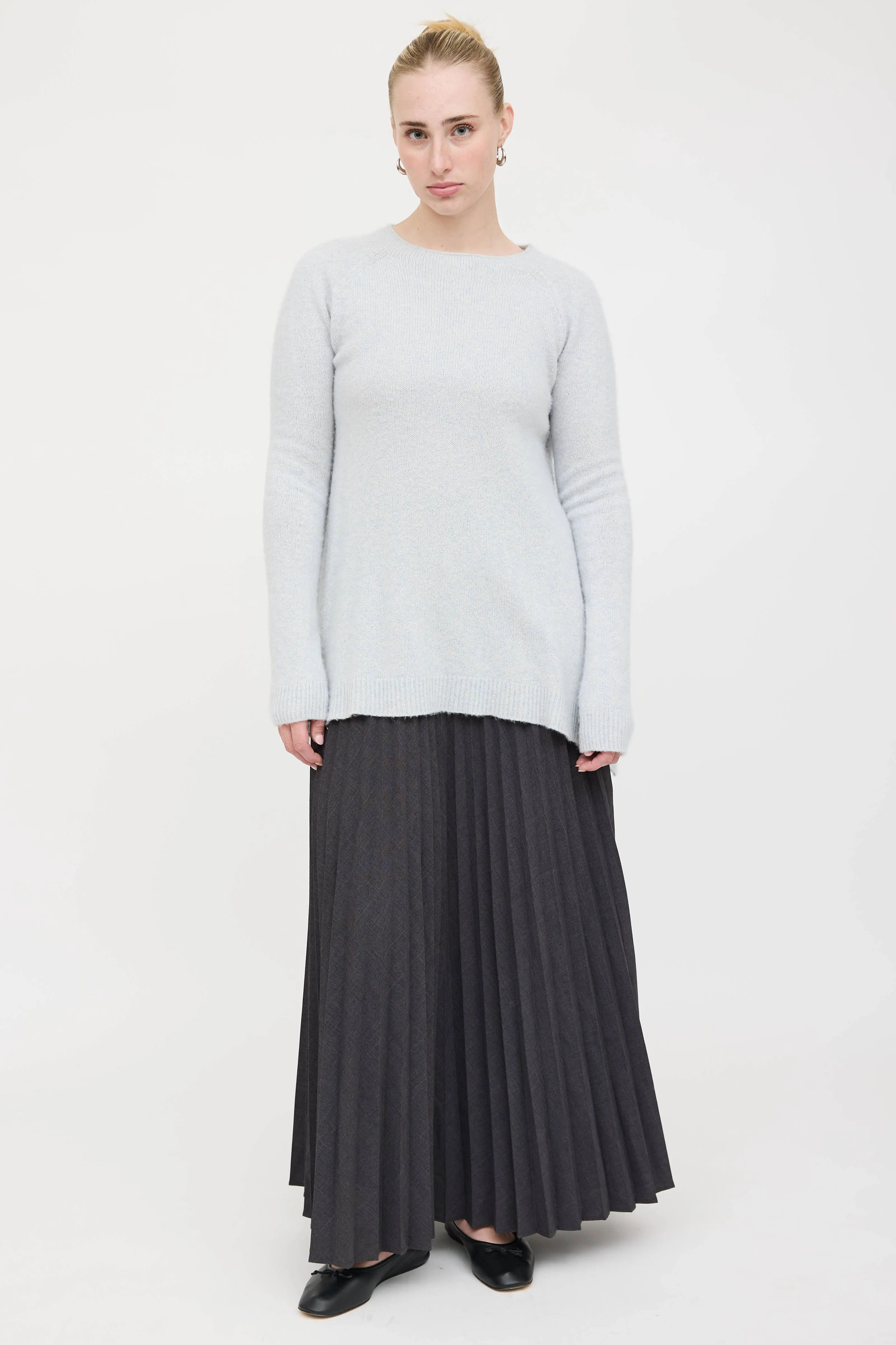 Knit Cashmere Sweater sold by VSP Consignment product image thumbnail 5