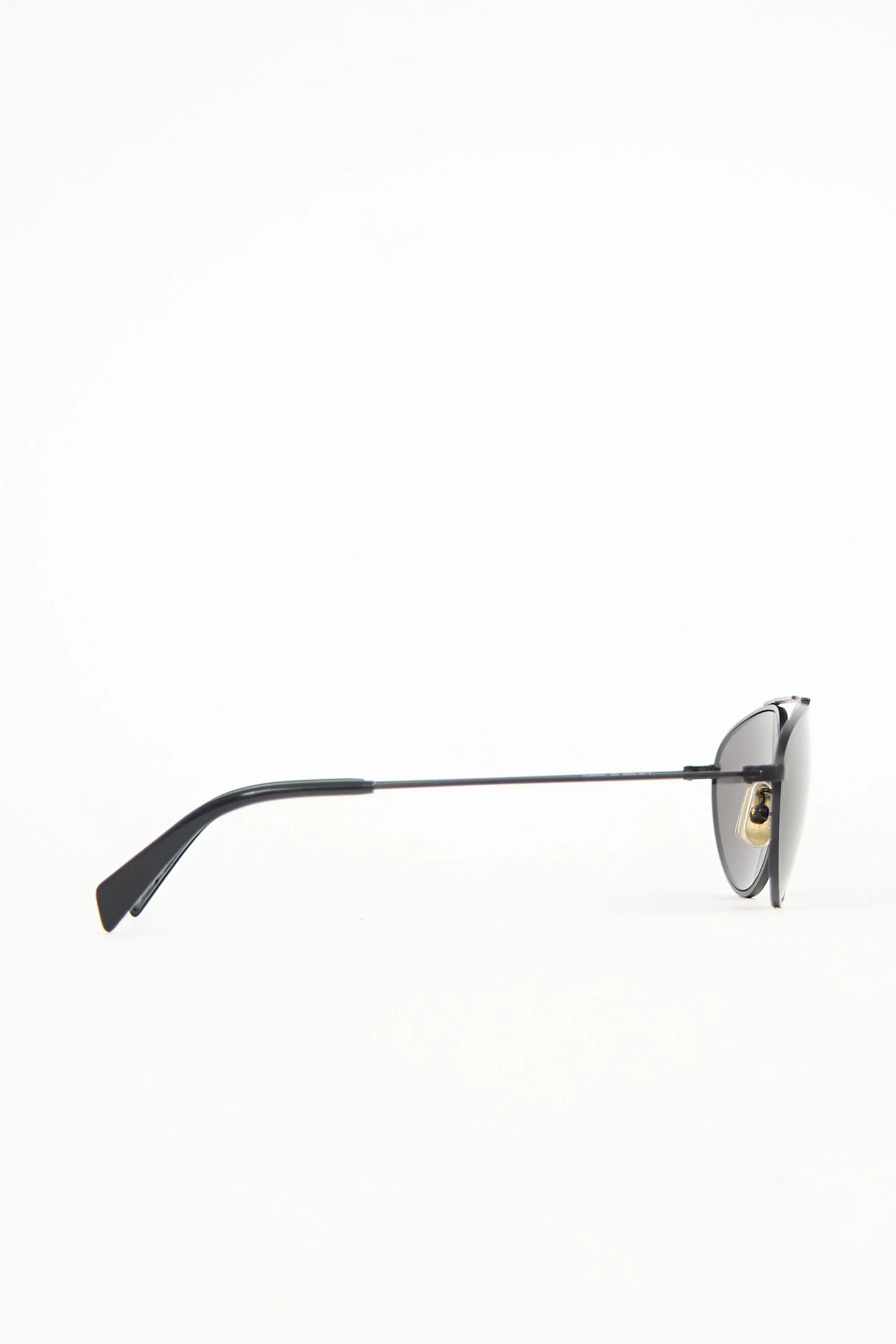 CL40077U Aviator Sunglasses sold by VSP Consignment product image thumbnail 3