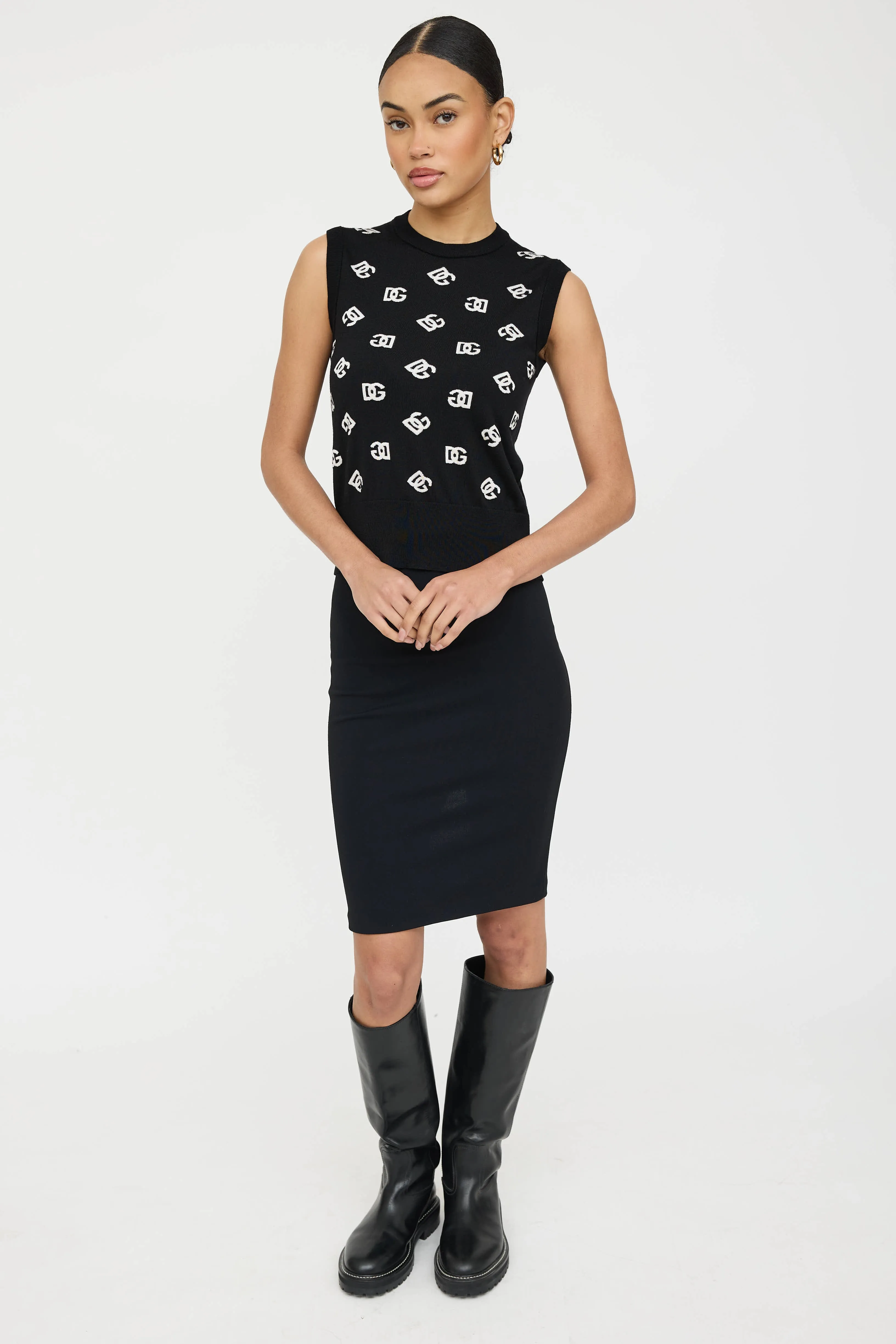 Knit Logo Vest sold by VSP Consignment product image thumbnail 5