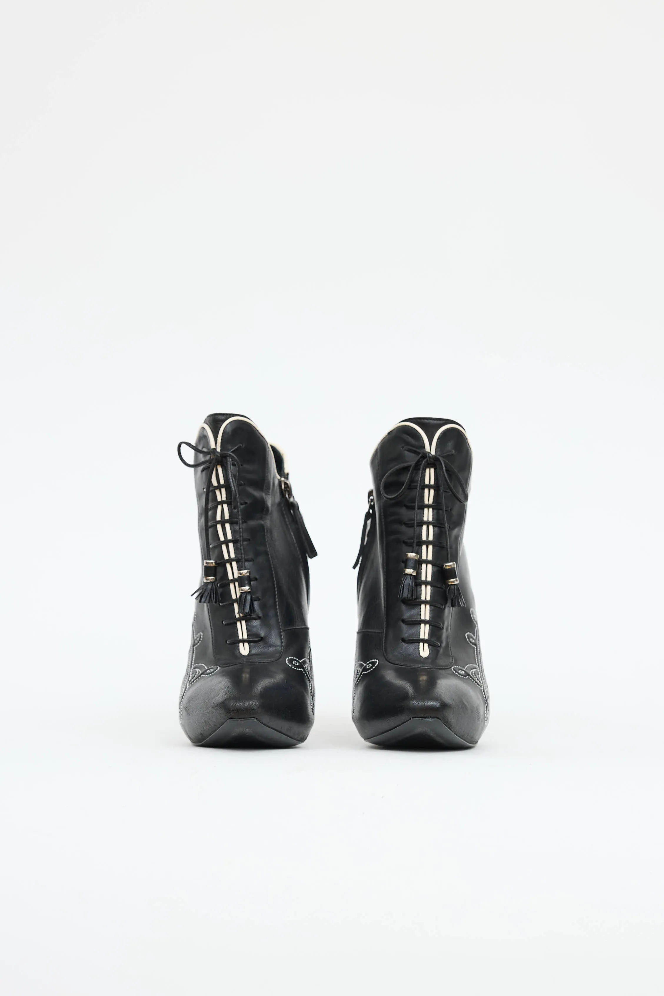 Embroidered High Heel Boot sold by VSP Consignment product image thumbnail 3