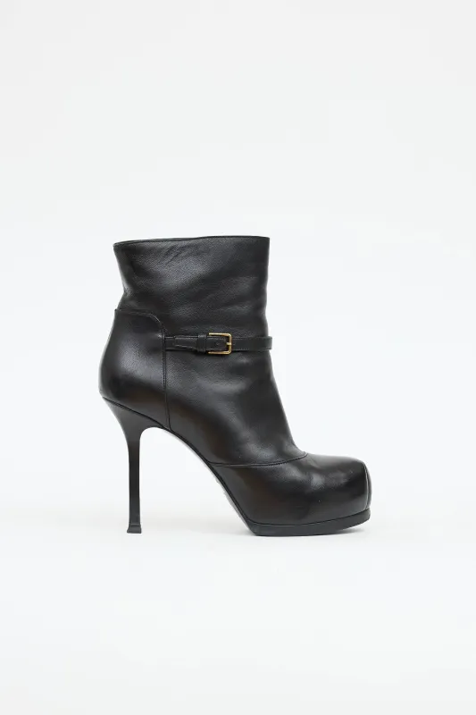 Platform Tribtoo Pump sold by VSP Consignment