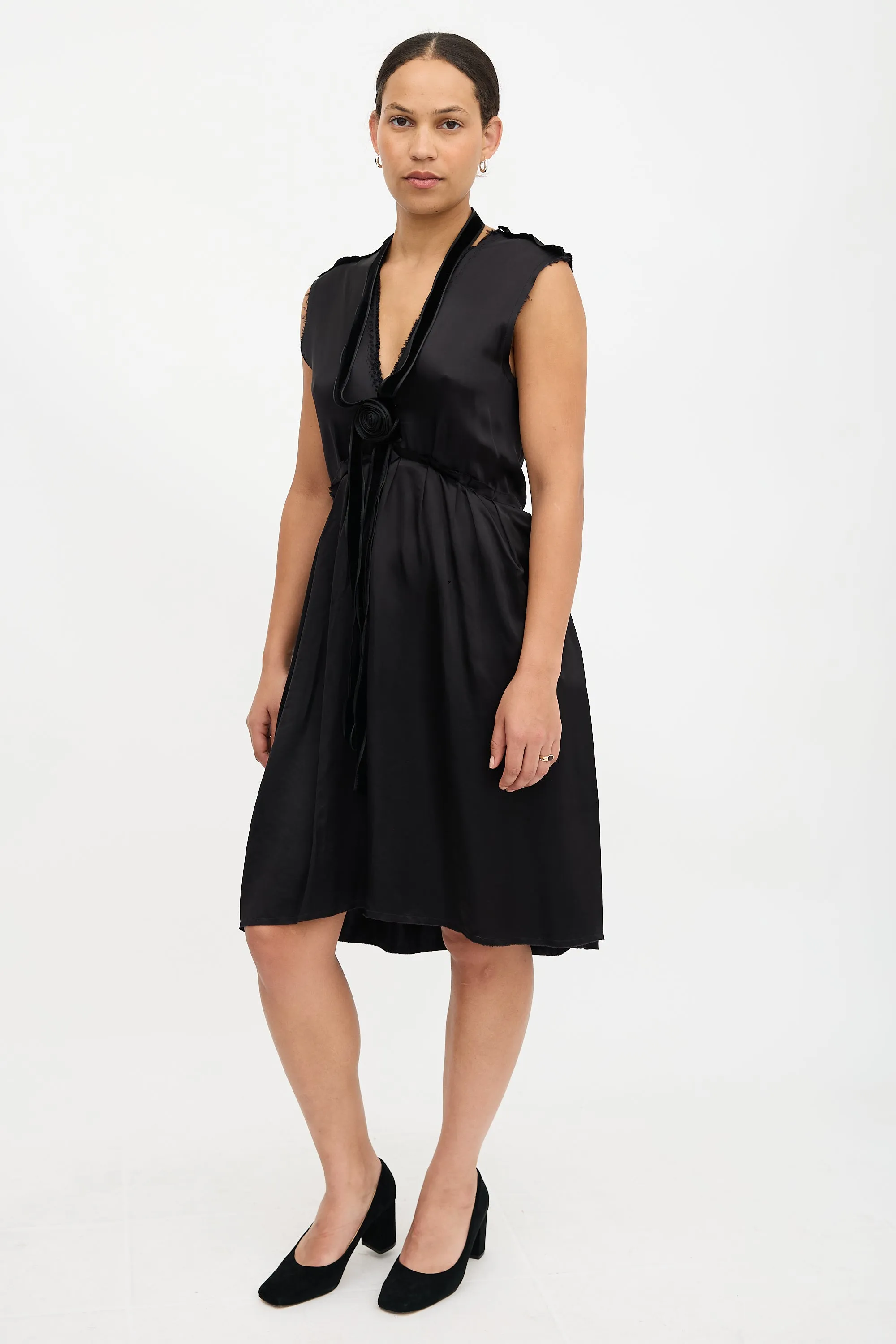 Winter 2005 Satin Dress sold by VSP Consignment product image thumbnail 3