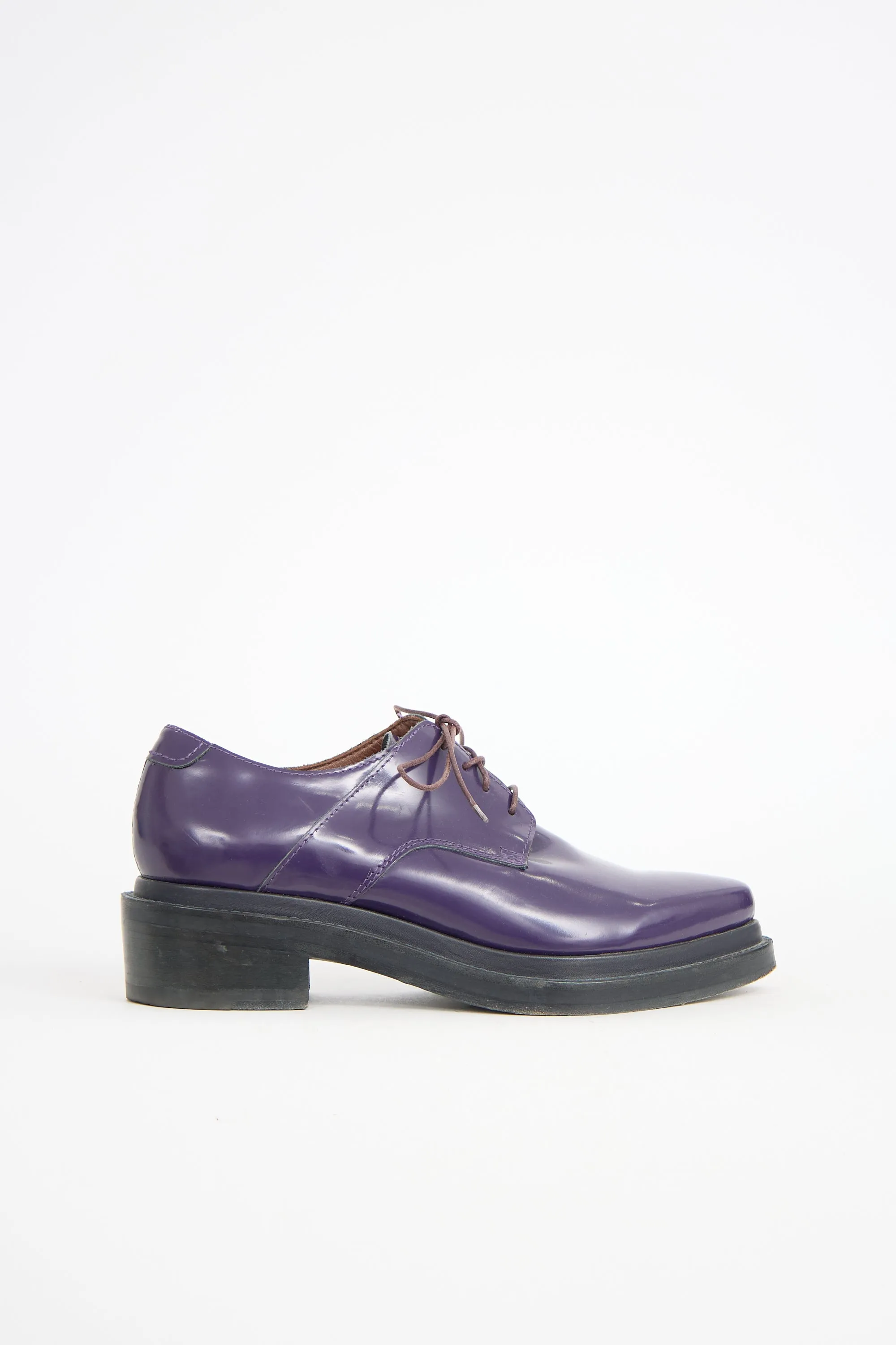 Patent Lark Oxford sold by VSP Consignment