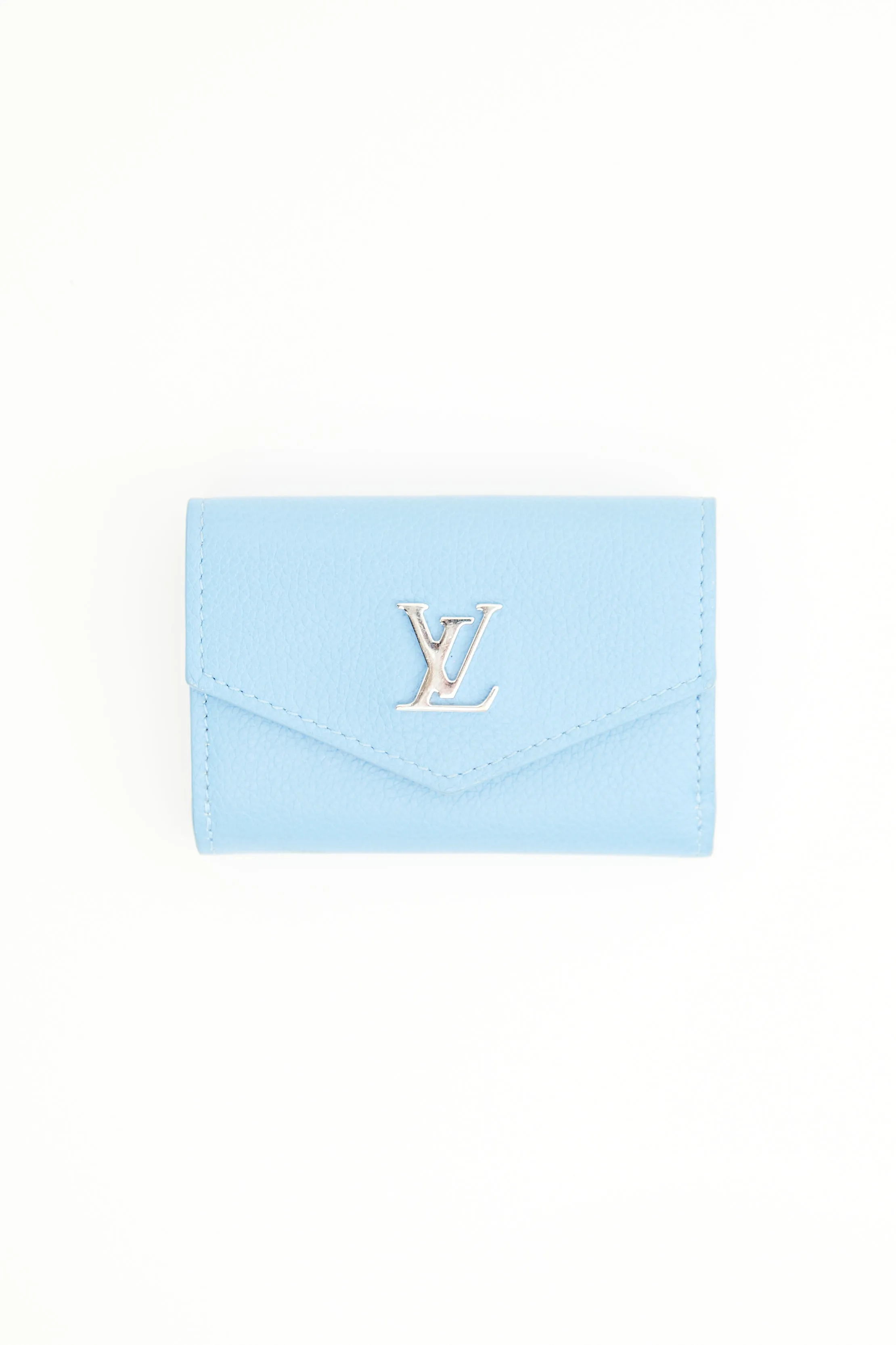 Portefeuille Trifold Wallet sold by VSP Consignment