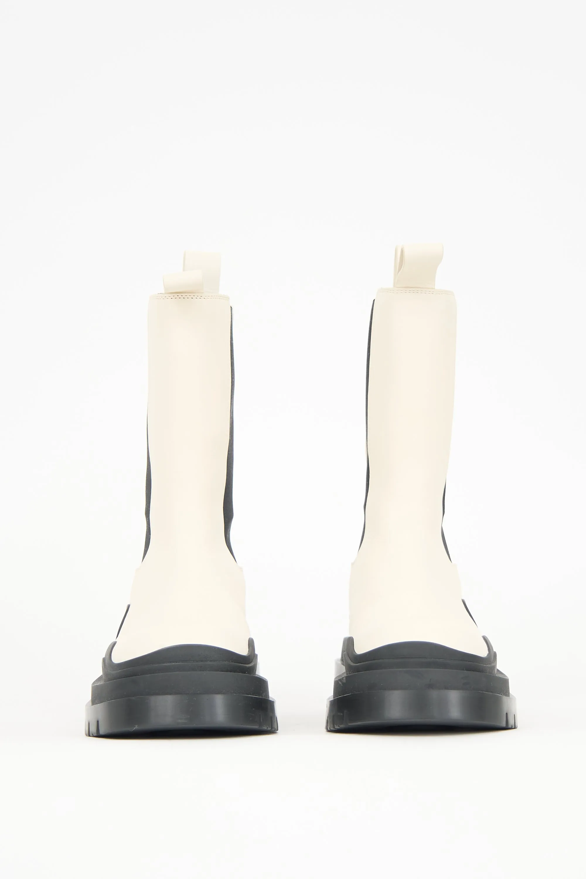 Leather The Lug Chelsea Boot sold by VSP Consignment product image thumbnail 3