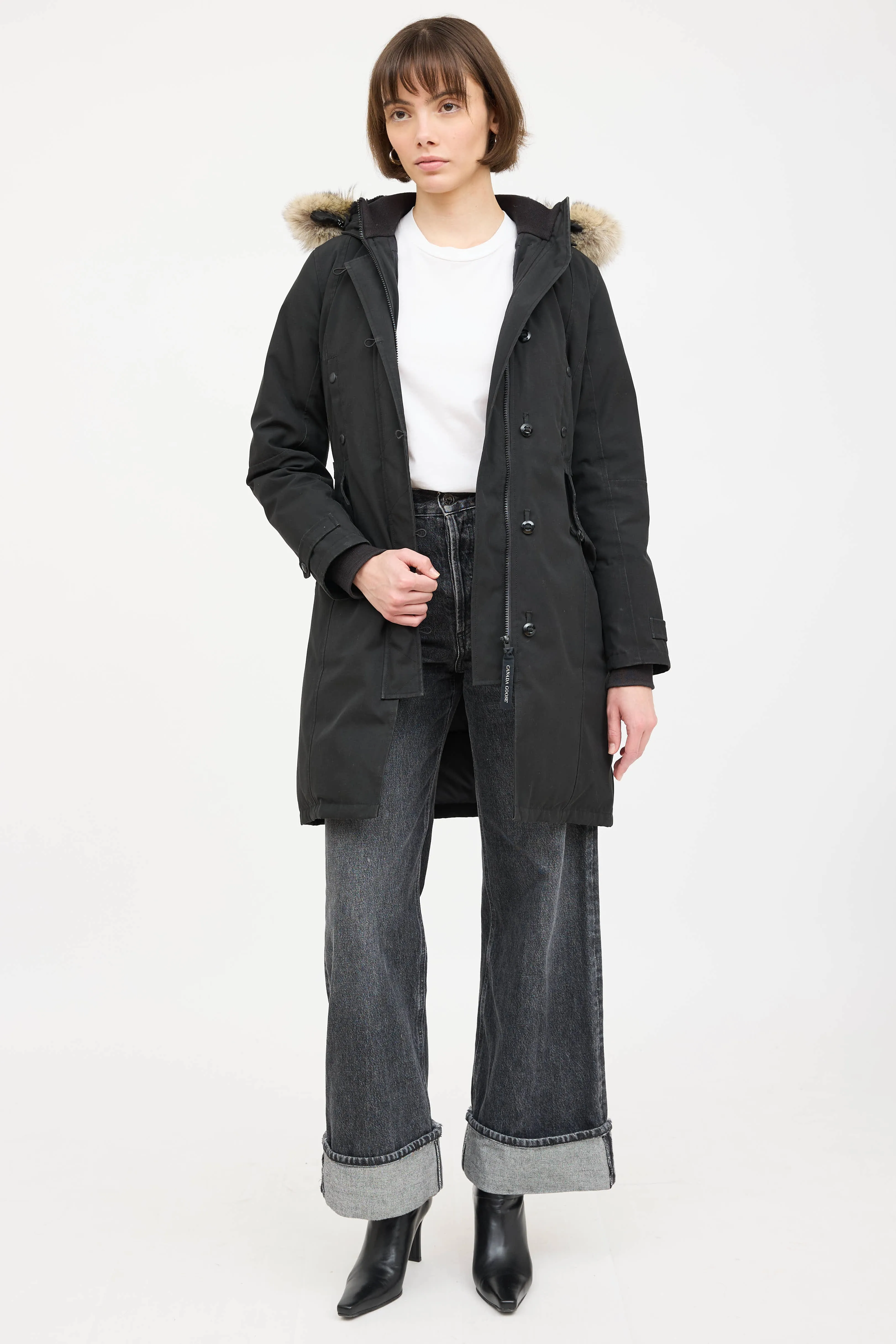 Kensington Down Parka sold by VSP Consignment product image thumbnail 5