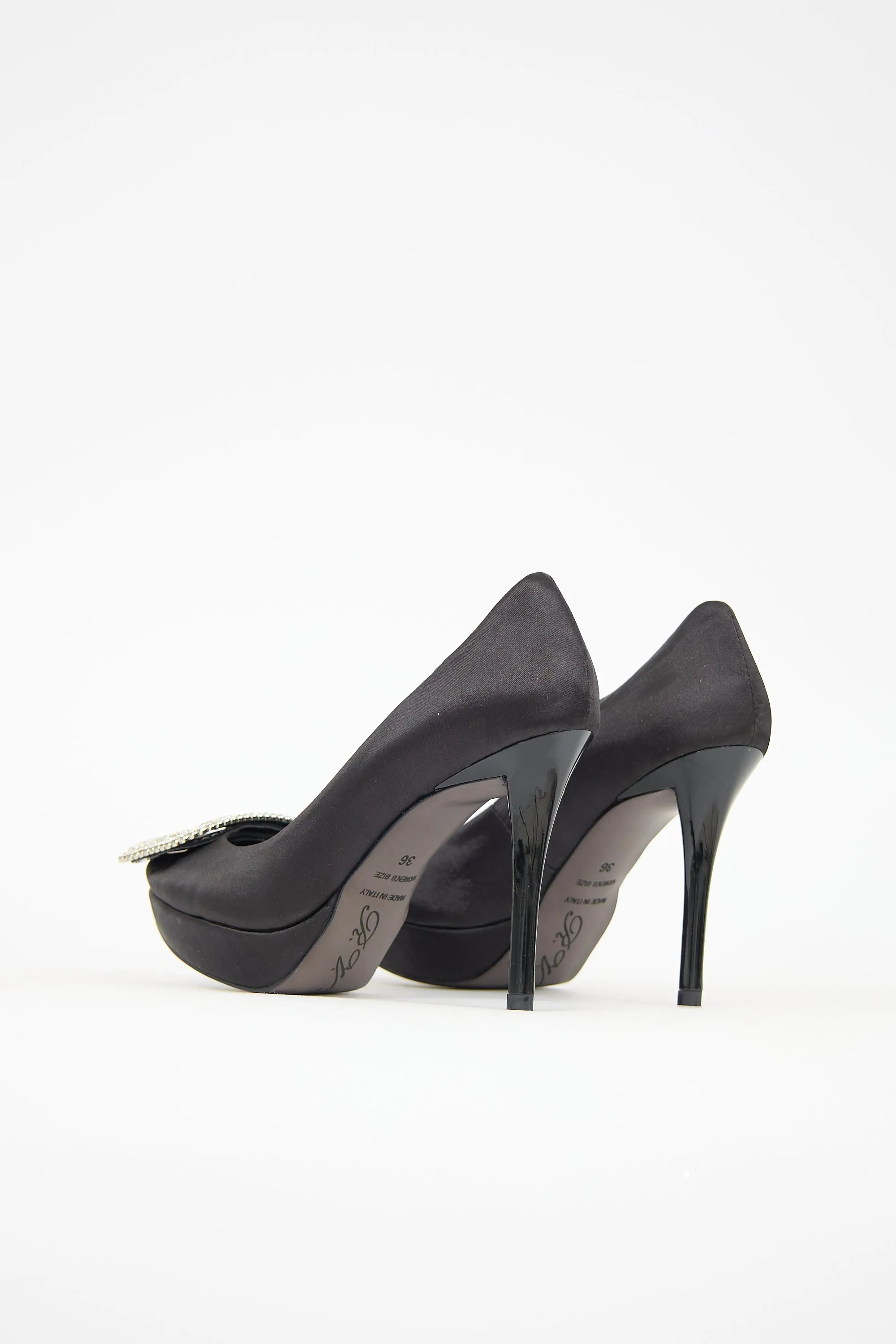 Satin Limelight Pump sold by VSP Consignment product image thumbnail 4