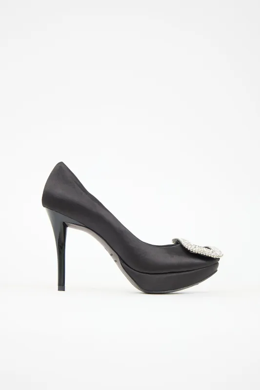Satin Limelight Pump sold by VSP Consignment