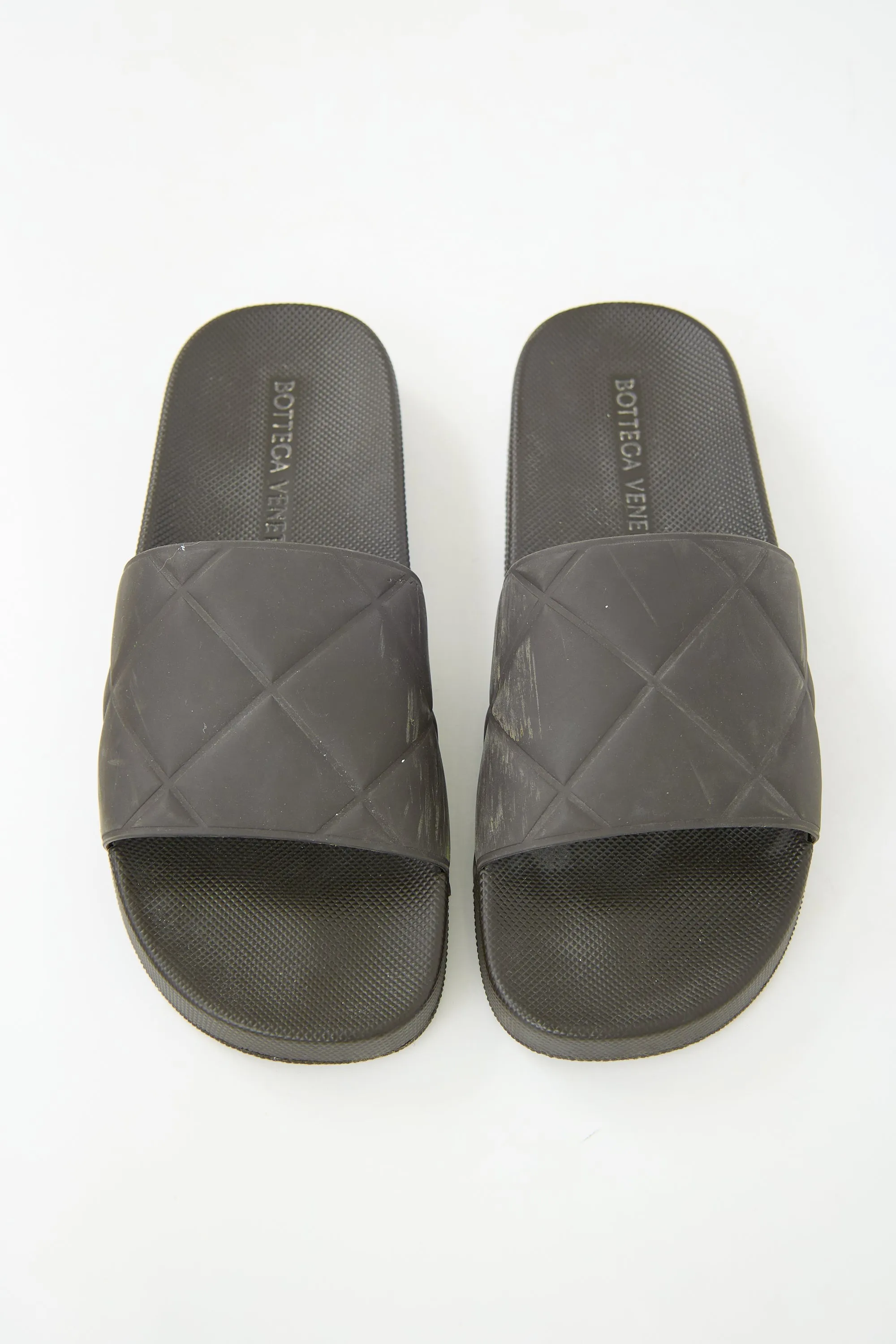 Rubber Quilted Slide sold by VSP Consignment product image thumbnail 4