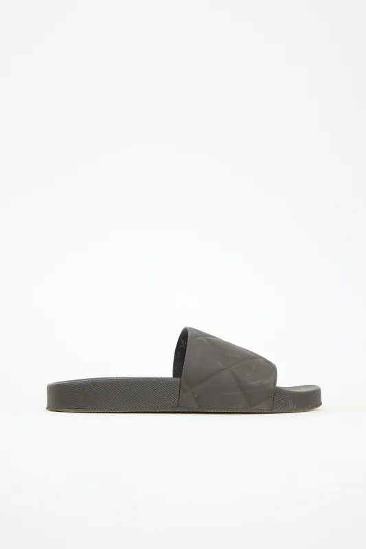 Rubber Quilted Slide sold by VSP Consignment