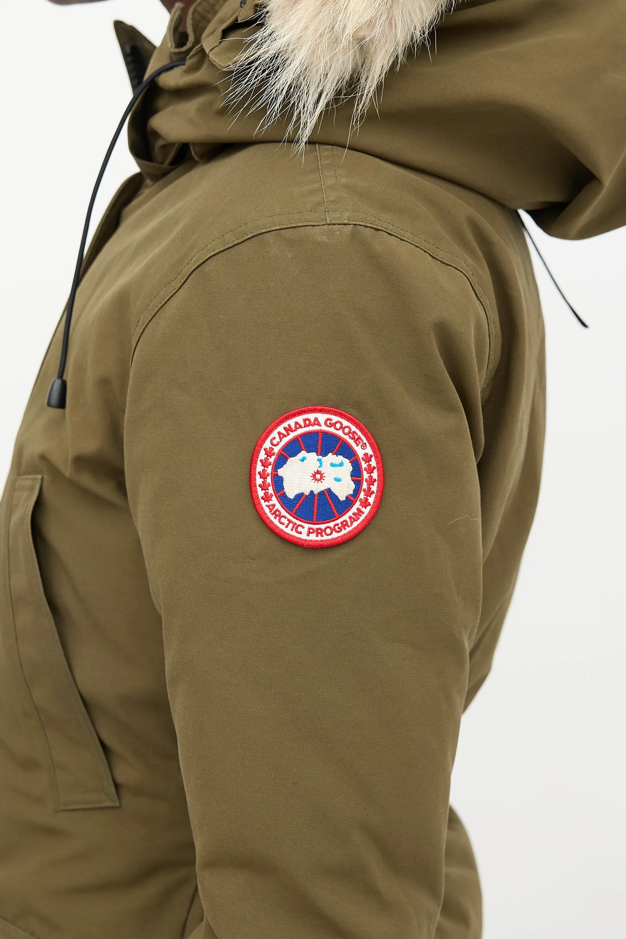 Down Trillium Parka sold by VSP Consignment product image thumbnail 5