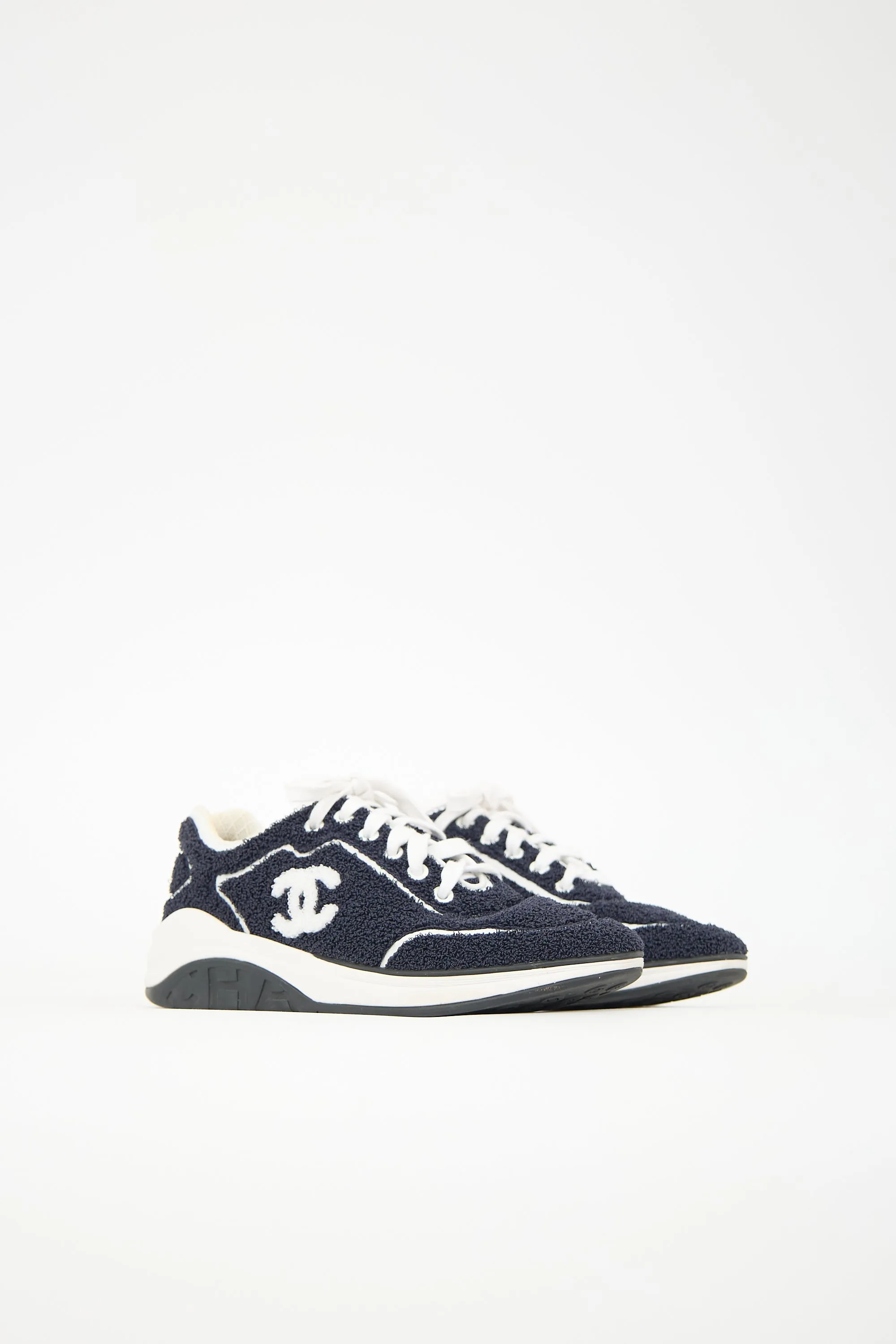 Terry CC Sneaker sold by VSP Consignment product image thumbnail 3