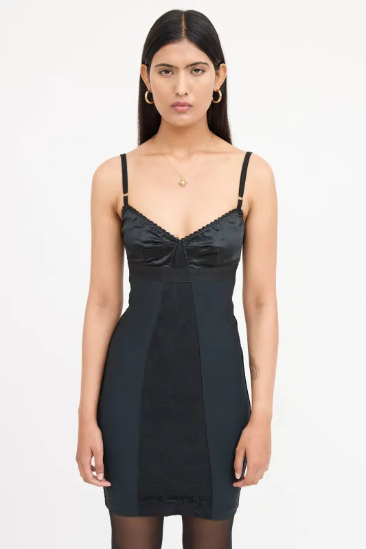 Bodycon Lace Dress sold by VSP Consignment