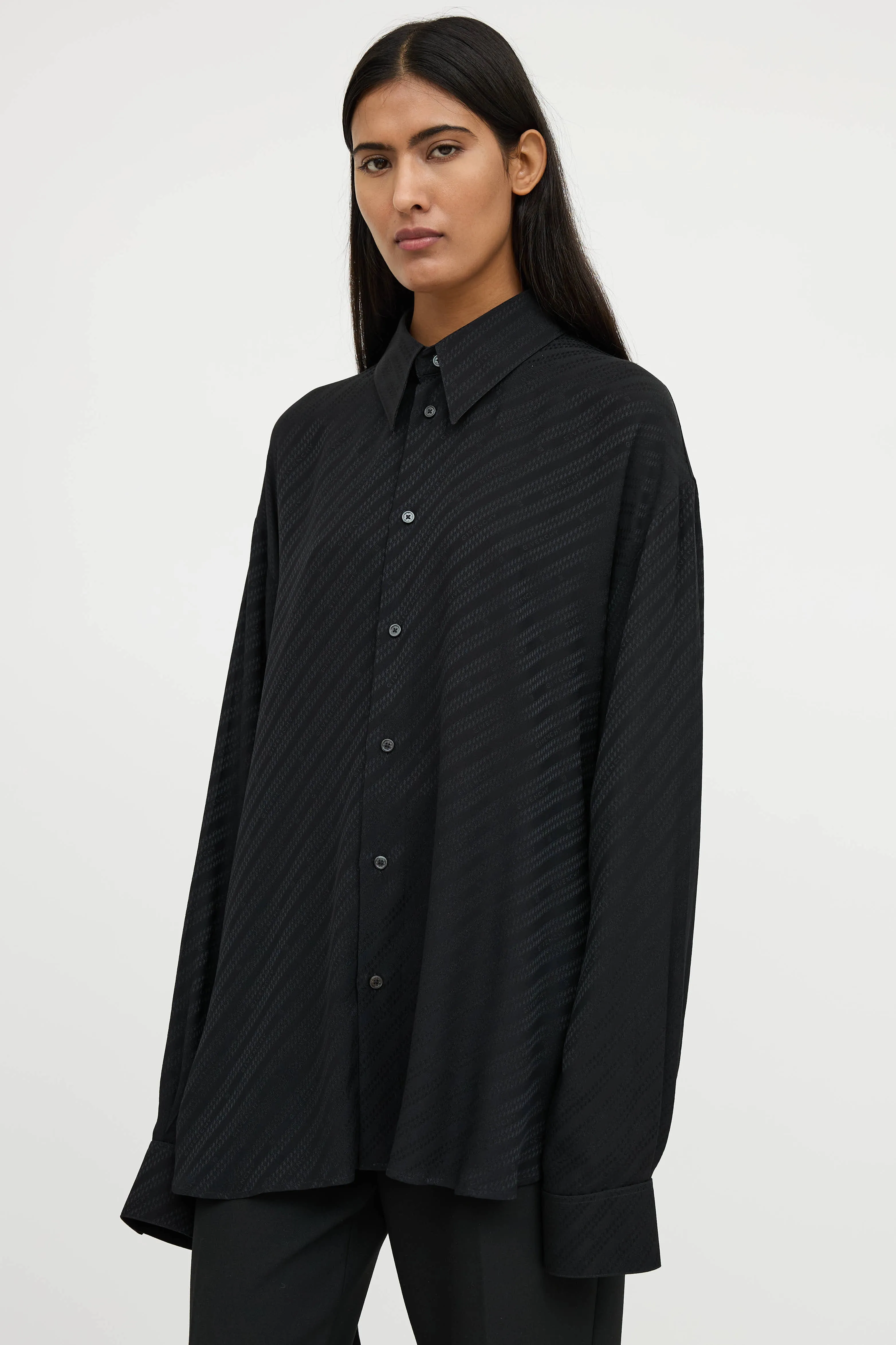 Silk Patterned Shirt sold by VSP Consignment product image thumbnail 3